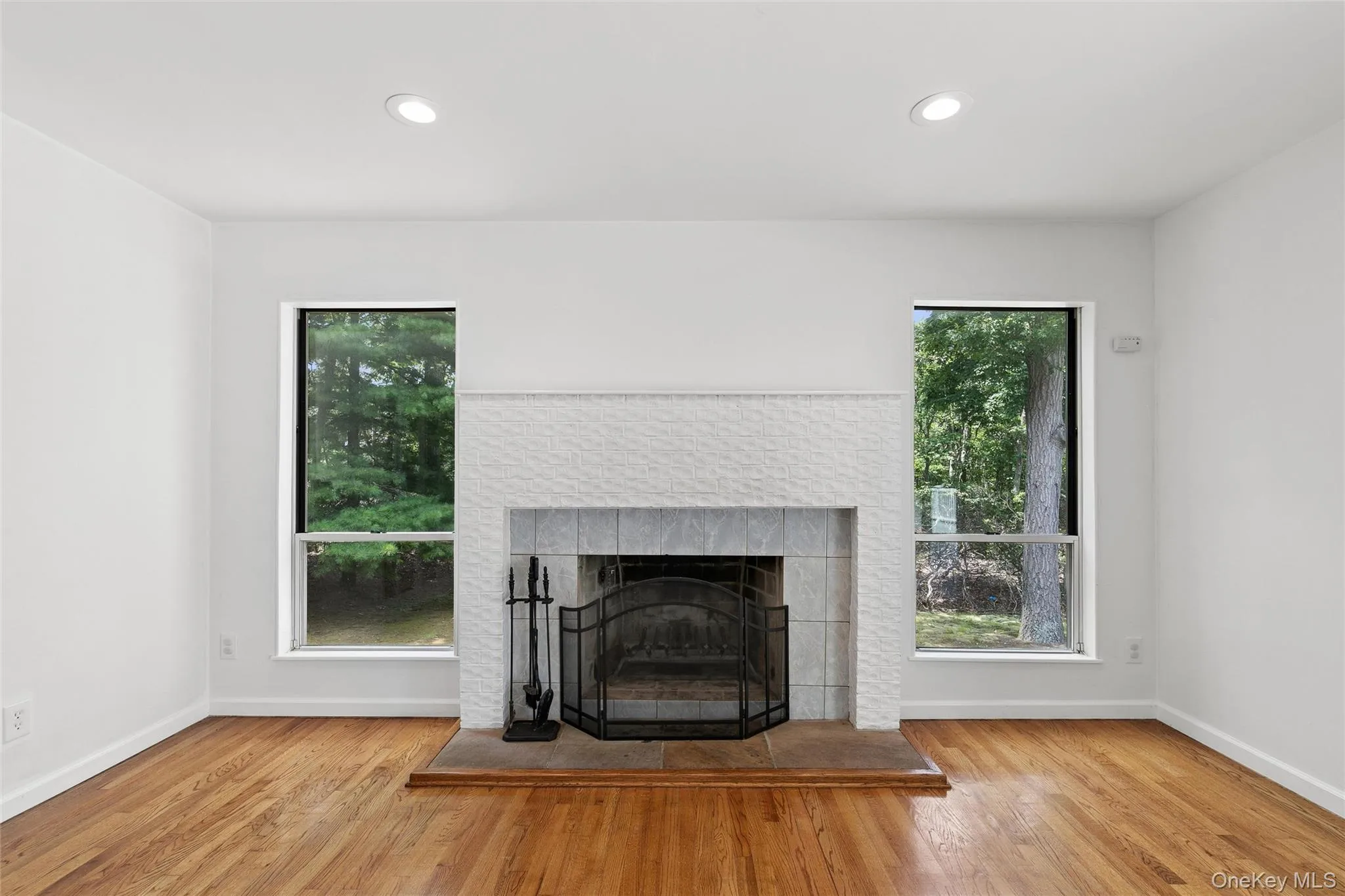 12 Ridge Road, Brookhaven, NY, 5 Bedrooms Bedrooms, 11 Rooms Rooms,3 BathroomsBathrooms,Residential,For Rent,Ridge,0,1020376 12 Ridge Road, Brookhaven, NY, 5 Bedrooms Bedrooms, 11 Rooms Rooms,3 BathroomsBathrooms,Residential,For Rent,Ridge,0,1020376