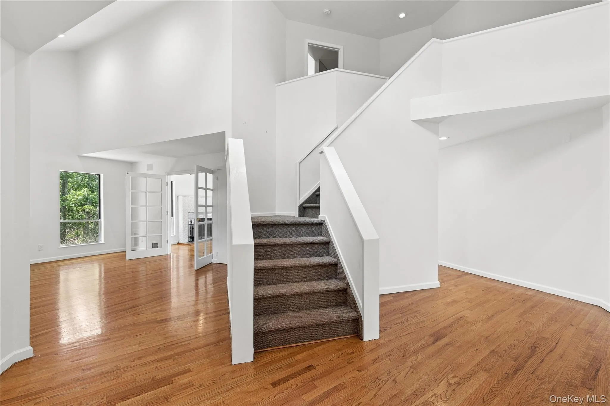 12 Ridge Road, Brookhaven, NY, 5 Bedrooms Bedrooms, 11 Rooms Rooms,3 BathroomsBathrooms,Residential,For Rent,Ridge,0,1020376 12 Ridge Road, Brookhaven, NY, 5 Bedrooms Bedrooms, 11 Rooms Rooms,3 BathroomsBathrooms,Residential,For Rent,Ridge,0,1020376