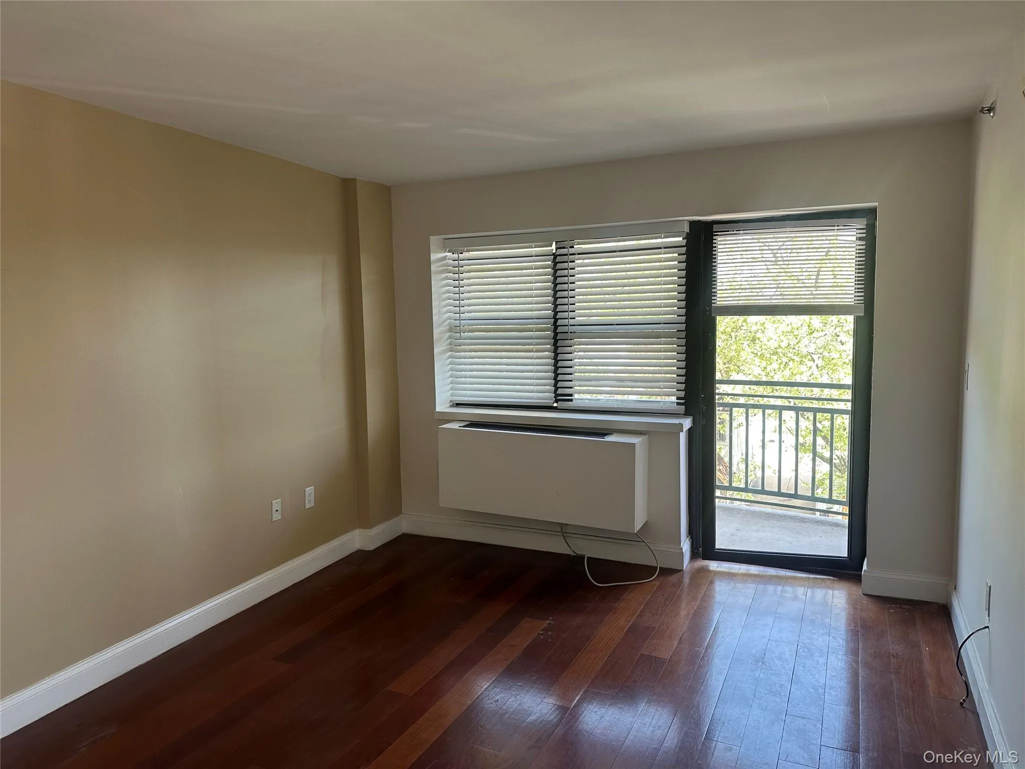 14341 84th Drive, New York, NY, 1 Bedroom Bedrooms, 4 Rooms Rooms,1 BathroomBathrooms,Residential Lease,For Rent,84th,0,1020378 14341 84th Drive, New York, NY, 1 Bedroom Bedrooms, 4 Rooms Rooms,1 BathroomBathrooms,Residential Lease,For Rent,84th,0,1020378
