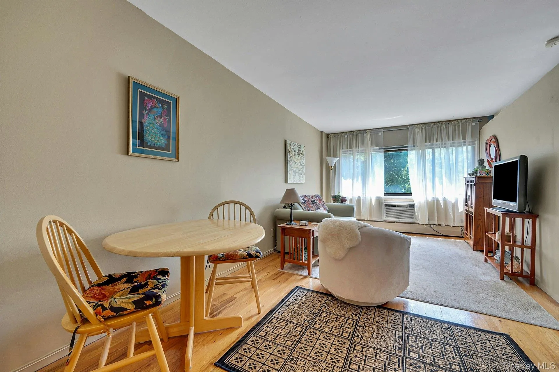 2221 Palmer Avenue, New Rochelle, NY, 1 Room Rooms,1 BathroomBathrooms,Residential,For Rent,Palmer,0,1020380 2221 Palmer Avenue, New Rochelle, NY, 1 Room Rooms,1 BathroomBathrooms,Residential,For Rent,Palmer,0,1020380