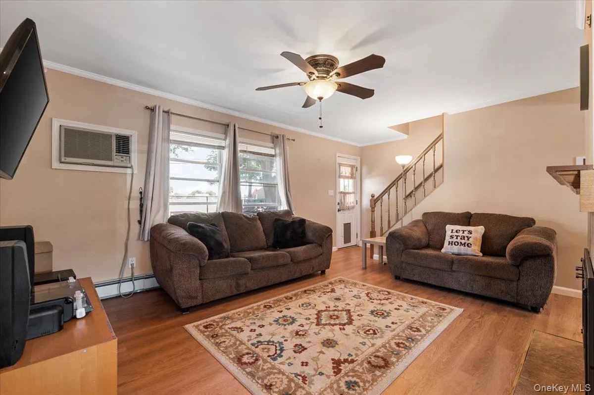 7 Chickadee Lane, Hempstead, NY, 4 Bedrooms Bedrooms, 6 Rooms Rooms,2 BathroomsBathrooms,Residential Lease,For Rent,Chickadee,0,1020397 7 Chickadee Lane, Hempstead, NY, 4 Bedrooms Bedrooms, 6 Rooms Rooms,2 BathroomsBathrooms,Residential Lease,For Rent,Chickadee,0,1020397