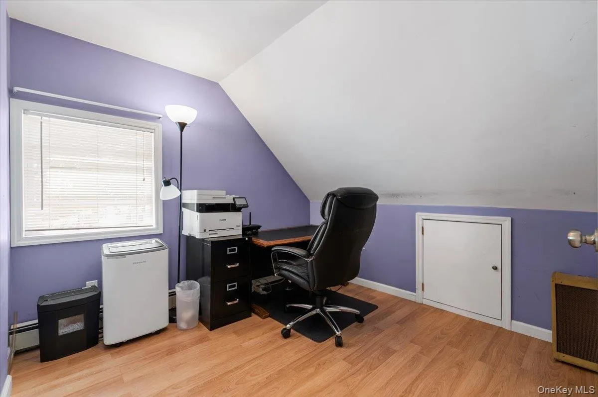 7 Chickadee Lane, Hempstead, NY, 4 Bedrooms Bedrooms, 6 Rooms Rooms,2 BathroomsBathrooms,Residential Lease,For Rent,Chickadee,0,1020397 7 Chickadee Lane, Hempstead, NY, 4 Bedrooms Bedrooms, 6 Rooms Rooms,2 BathroomsBathrooms,Residential Lease,For Rent,Chickadee,0,1020397