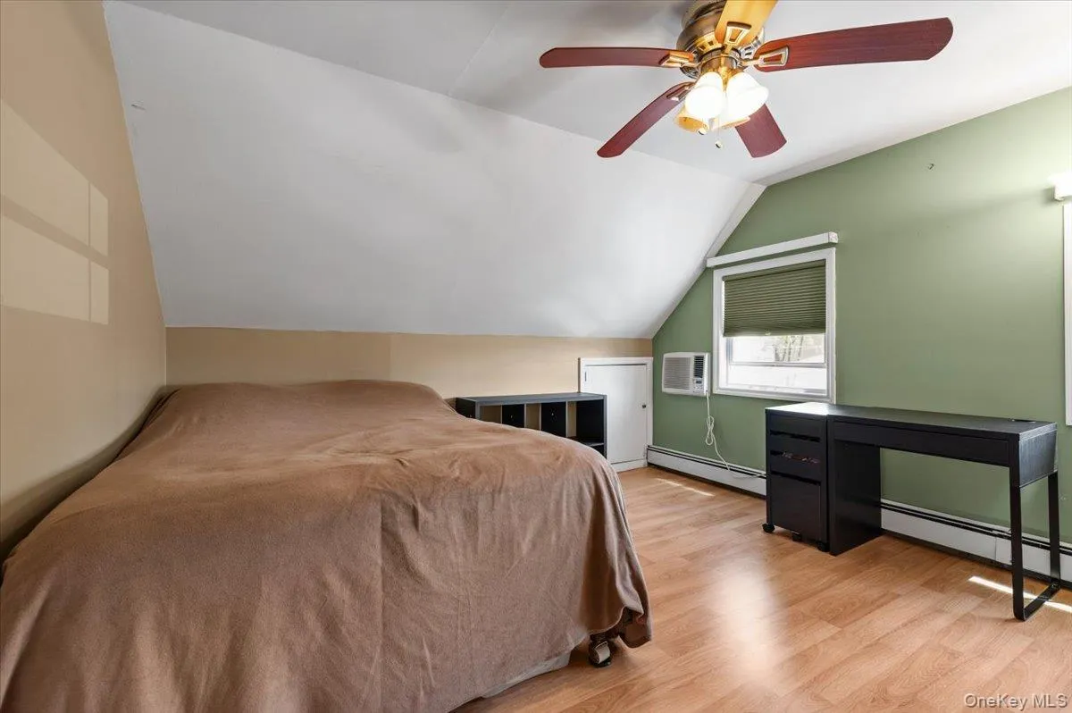 7 Chickadee Lane, Hempstead, NY, 4 Bedrooms Bedrooms, 6 Rooms Rooms,2 BathroomsBathrooms,Residential Lease,For Rent,Chickadee,0,1020397 7 Chickadee Lane, Hempstead, NY, 4 Bedrooms Bedrooms, 6 Rooms Rooms,2 BathroomsBathrooms,Residential Lease,For Rent,Chickadee,0,1020397
