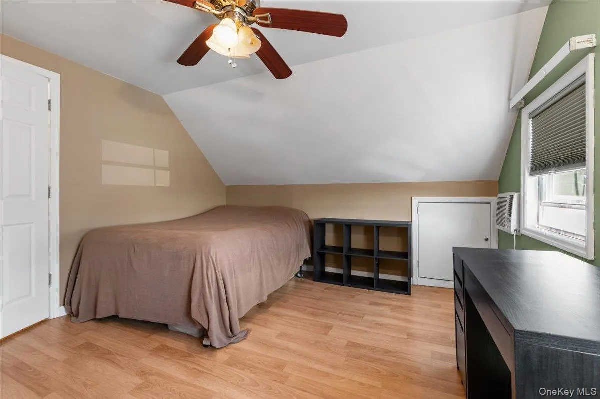 7 Chickadee Lane, Hempstead, NY, 4 Bedrooms Bedrooms, 6 Rooms Rooms,2 BathroomsBathrooms,Residential Lease,For Rent,Chickadee,0,1020397 7 Chickadee Lane, Hempstead, NY, 4 Bedrooms Bedrooms, 6 Rooms Rooms,2 BathroomsBathrooms,Residential Lease,For Rent,Chickadee,0,1020397