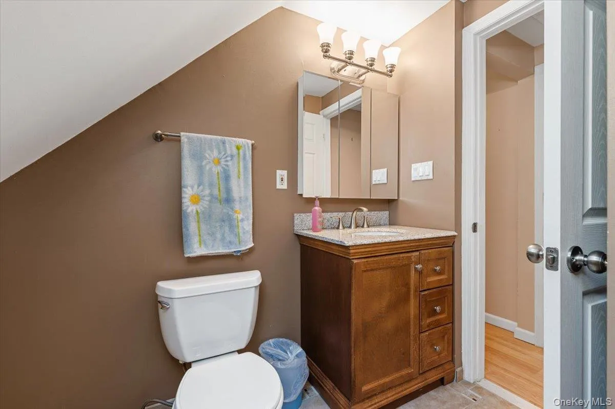 7 Chickadee Lane, Hempstead, NY, 4 Bedrooms Bedrooms, 6 Rooms Rooms,2 BathroomsBathrooms,Residential Lease,For Rent,Chickadee,0,1020397 7 Chickadee Lane, Hempstead, NY, 4 Bedrooms Bedrooms, 6 Rooms Rooms,2 BathroomsBathrooms,Residential Lease,For Rent,Chickadee,0,1020397