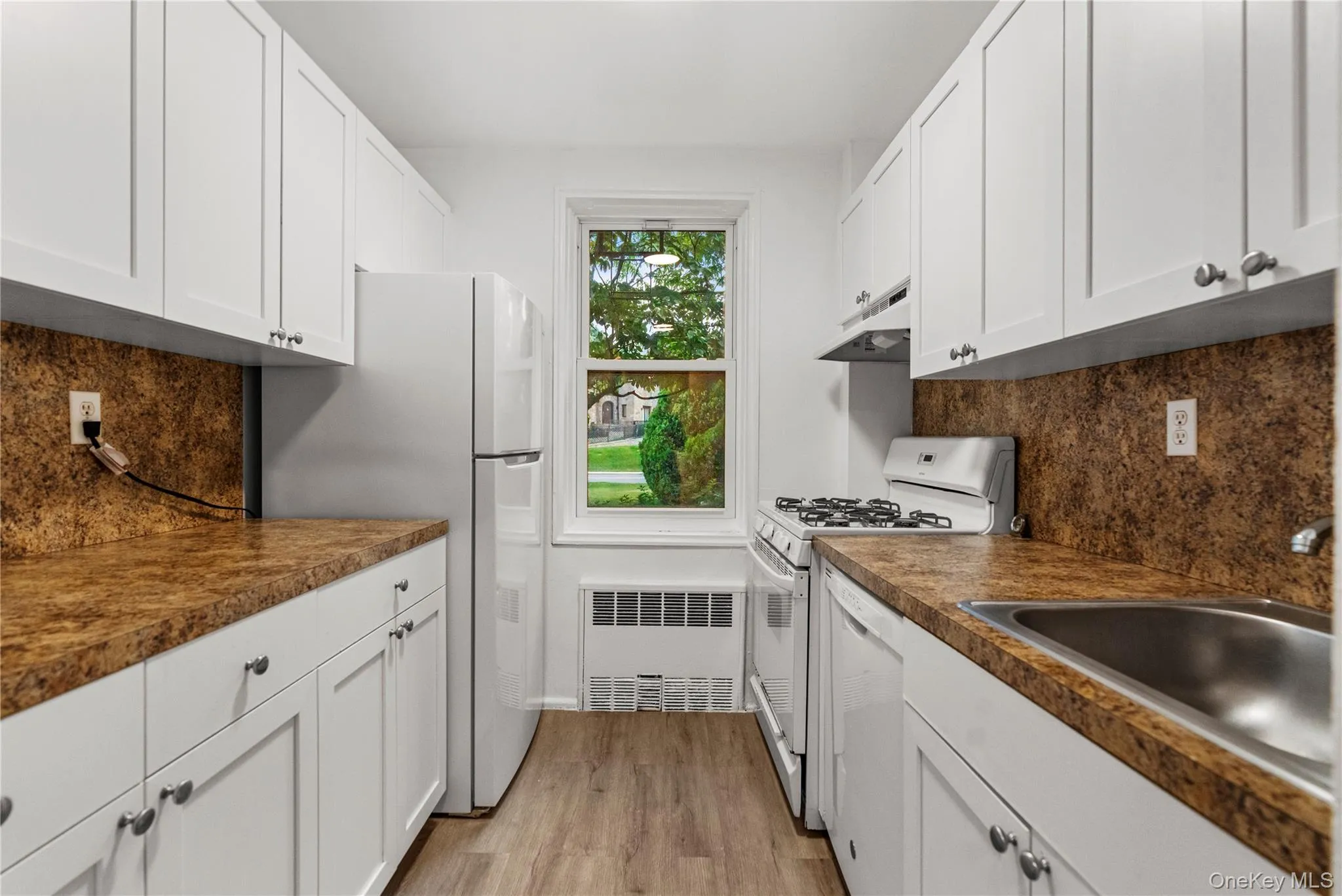 700 Scarsdale Avenue, Eastchester, NY, 2 Rooms Rooms,1 BathroomBathrooms,Residential Lease,For Rent,Scarsdale,0,1020399 700 Scarsdale Avenue, Eastchester, NY, 2 Rooms Rooms,1 BathroomBathrooms,Residential Lease,For Rent,Scarsdale,0,1020399