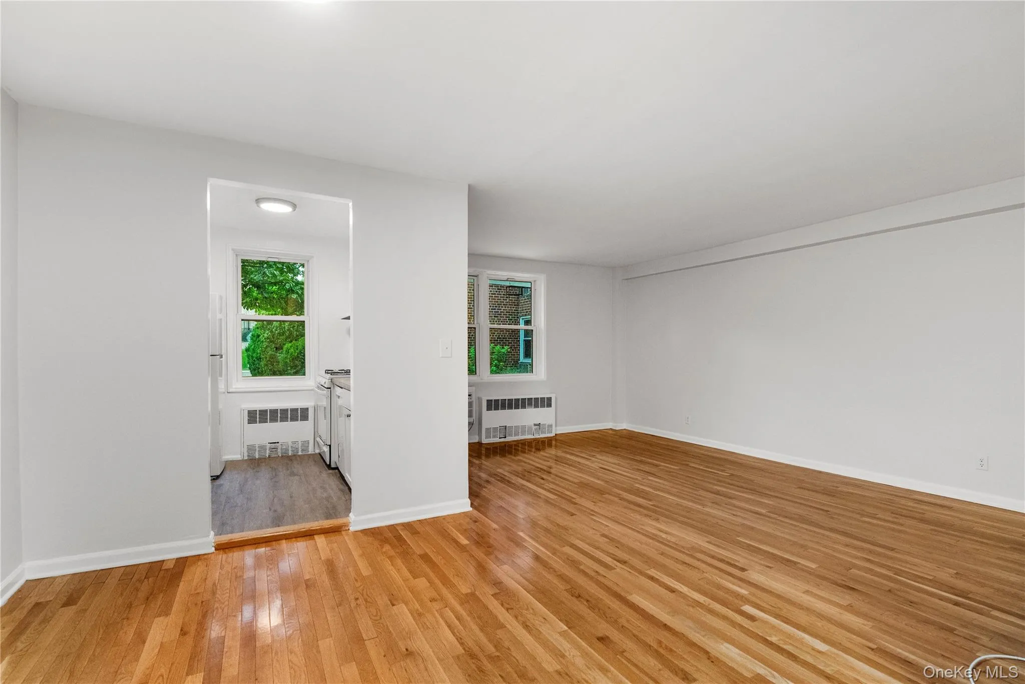 700 Scarsdale Avenue, Eastchester, NY, 2 Rooms Rooms,1 BathroomBathrooms,Residential Lease,For Rent,Scarsdale,0,1020399 700 Scarsdale Avenue, Eastchester, NY, 2 Rooms Rooms,1 BathroomBathrooms,Residential Lease,For Rent,Scarsdale,0,1020399