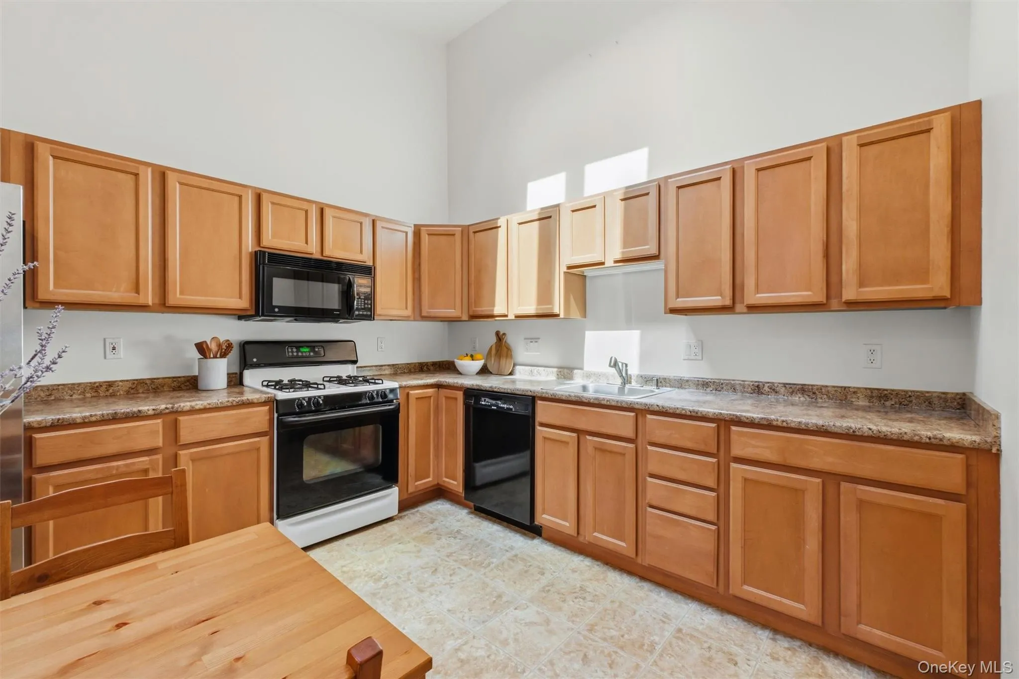 407 Crystal Hill Lane, Poughkeepsie, NY, 2 Bedrooms Bedrooms, 6 Rooms Rooms,2 BathroomsBathrooms,Residential,For Rent,Crystal Hill,0,1020400 407 Crystal Hill Lane, Poughkeepsie, NY, 2 Bedrooms Bedrooms, 6 Rooms Rooms,2 BathroomsBathrooms,Residential,For Rent,Crystal Hill,0,1020400