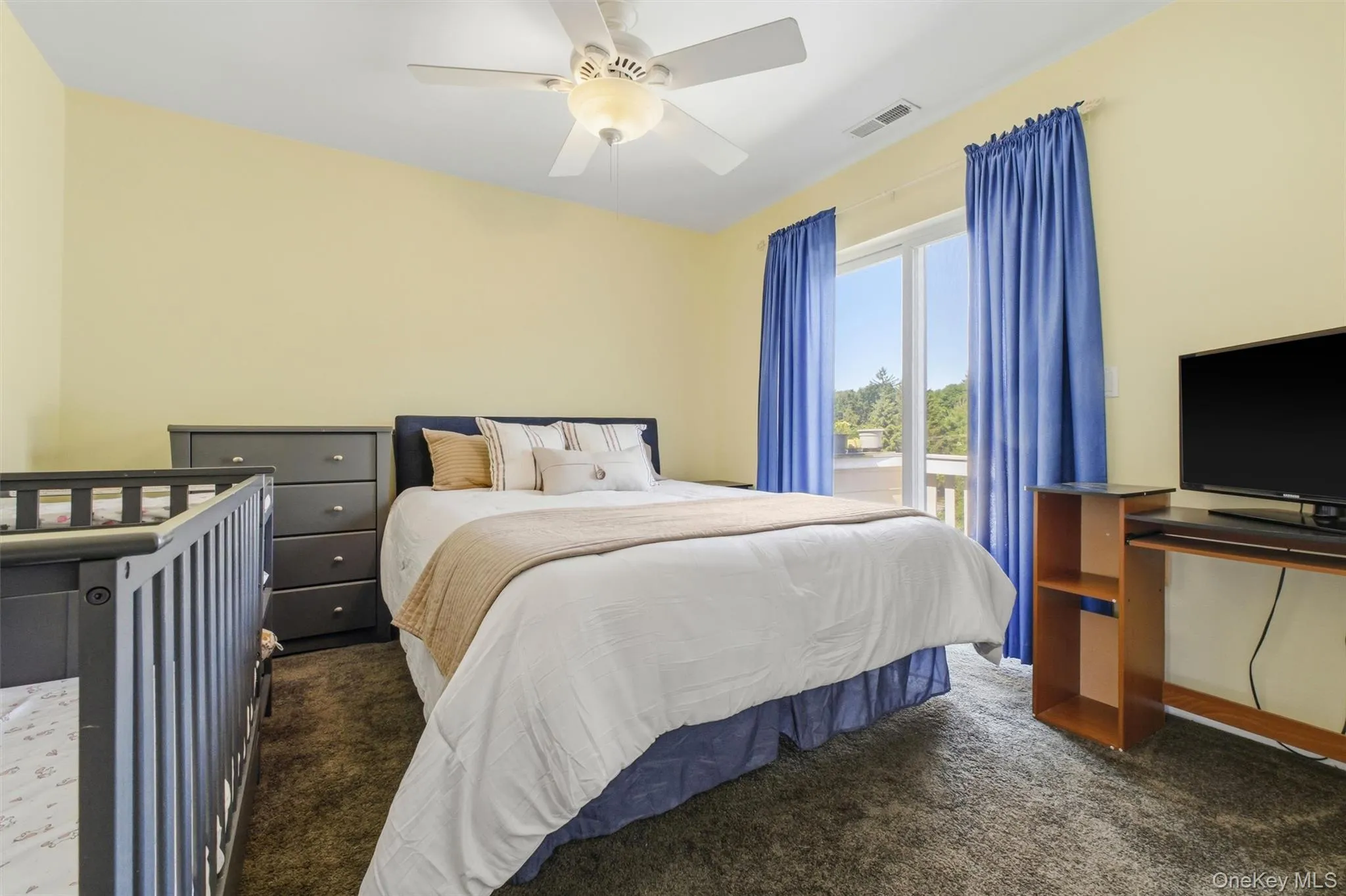 407 Crystal Hill Lane, Poughkeepsie, NY, 2 Bedrooms Bedrooms, 6 Rooms Rooms,2 BathroomsBathrooms,Residential,For Rent,Crystal Hill,0,1020400 407 Crystal Hill Lane, Poughkeepsie, NY, 2 Bedrooms Bedrooms, 6 Rooms Rooms,2 BathroomsBathrooms,Residential,For Rent,Crystal Hill,0,1020400