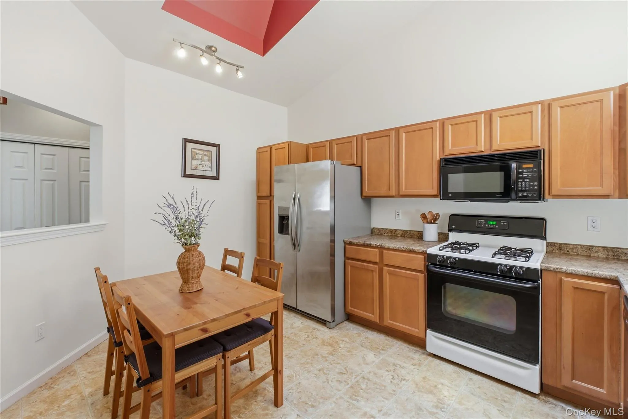 407 Crystal Hill Lane, Poughkeepsie, NY, 2 Bedrooms Bedrooms, 6 Rooms Rooms,2 BathroomsBathrooms,Residential,For Rent,Crystal Hill,0,1020400 407 Crystal Hill Lane, Poughkeepsie, NY, 2 Bedrooms Bedrooms, 6 Rooms Rooms,2 BathroomsBathrooms,Residential,For Rent,Crystal Hill,0,1020400