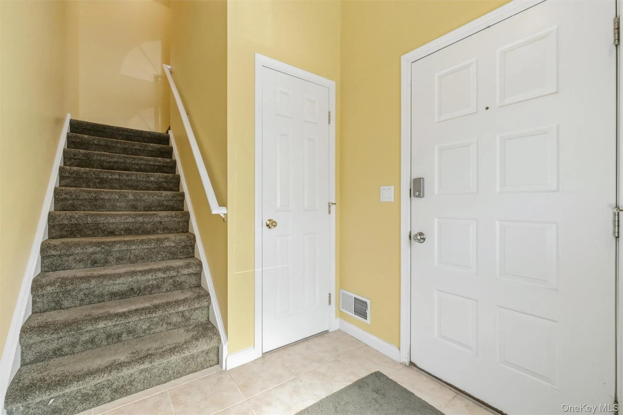 407 Crystal Hill Lane, Poughkeepsie, NY, 2 Bedrooms Bedrooms, 6 Rooms Rooms,2 BathroomsBathrooms,Residential,For Rent,Crystal Hill,0,1020400 407 Crystal Hill Lane, Poughkeepsie, NY, 2 Bedrooms Bedrooms, 6 Rooms Rooms,2 BathroomsBathrooms,Residential,For Rent,Crystal Hill,0,1020400