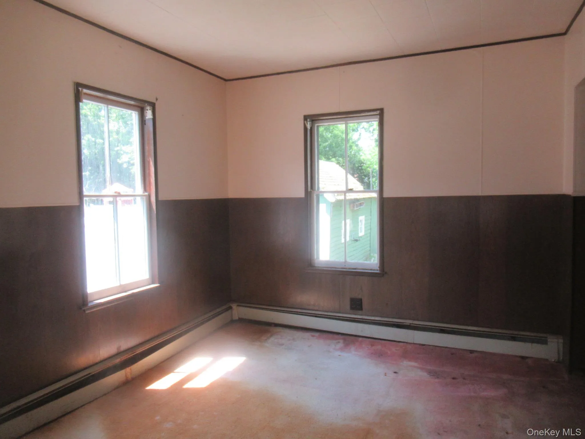 19 Bonnell Street, Middletown, NY, 2 Bedrooms Bedrooms, 6 Rooms Rooms,1 BathroomBathrooms,Residential,For Rent,Bonnell,0,1020401 19 Bonnell Street, Middletown, NY, 2 Bedrooms Bedrooms, 6 Rooms Rooms,1 BathroomBathrooms,Residential,For Rent,Bonnell,0,1020401