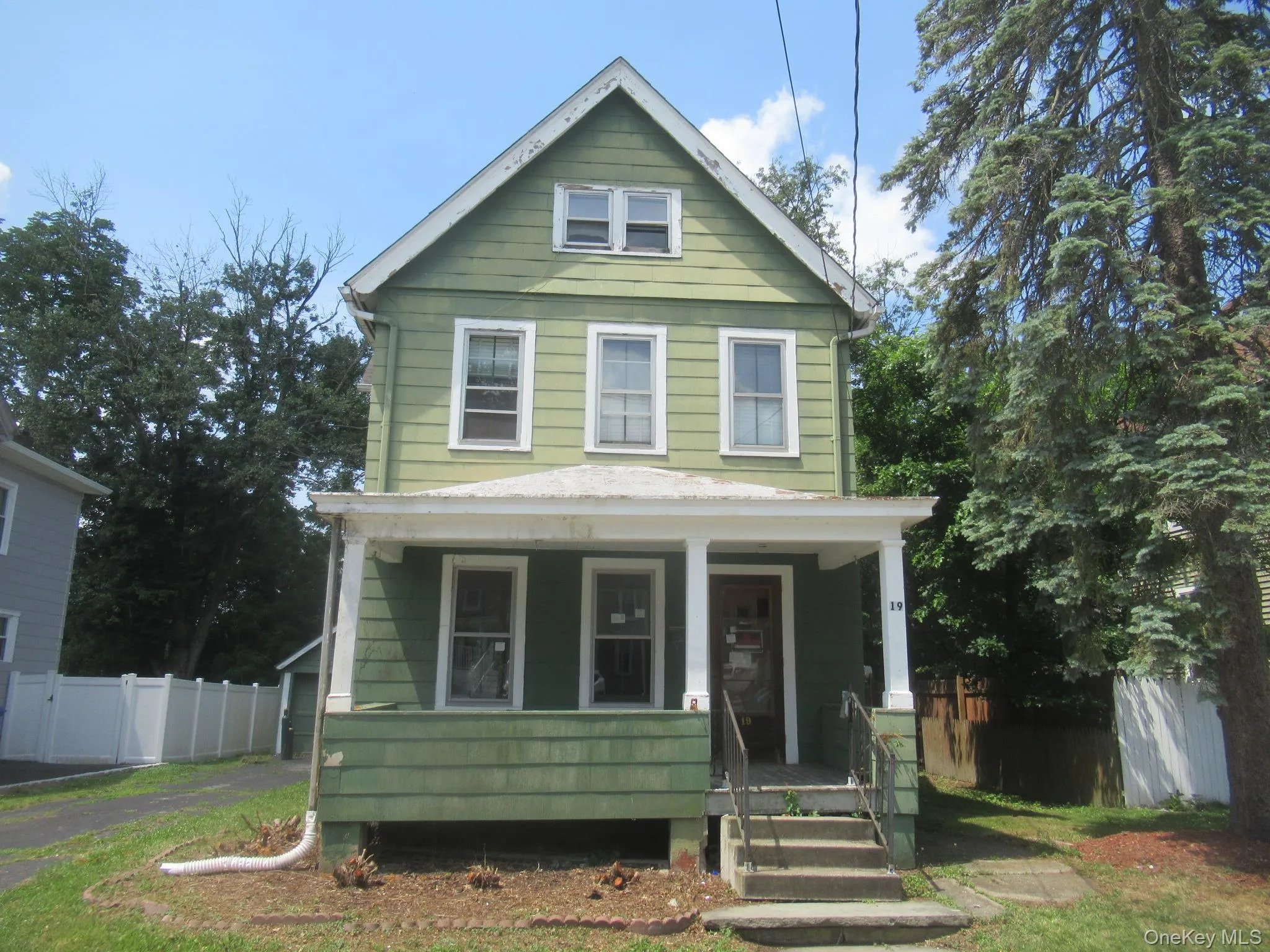 19 Bonnell Street, Middletown, NY, 2 Bedrooms Bedrooms, 6 Rooms Rooms,1 BathroomBathrooms,Residential,For Rent,Bonnell,0,1020401 19 Bonnell Street, Middletown, NY, 2 Bedrooms Bedrooms, 6 Rooms Rooms,1 BathroomBathrooms,Residential,For Rent,Bonnell,0,1020401