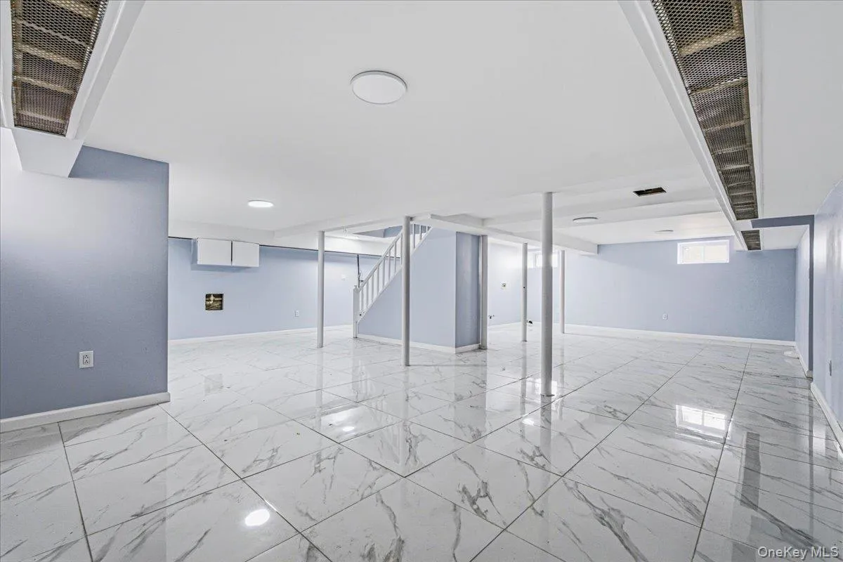 15 Astor Place, Hempstead, NY, 4 Bedrooms Bedrooms, 9 Rooms Rooms,2 BathroomsBathrooms,Residential,For Rent,Astor,0,1020404 15 Astor Place, Hempstead, NY, 4 Bedrooms Bedrooms, 9 Rooms Rooms,2 BathroomsBathrooms,Residential,For Rent,Astor,0,1020404