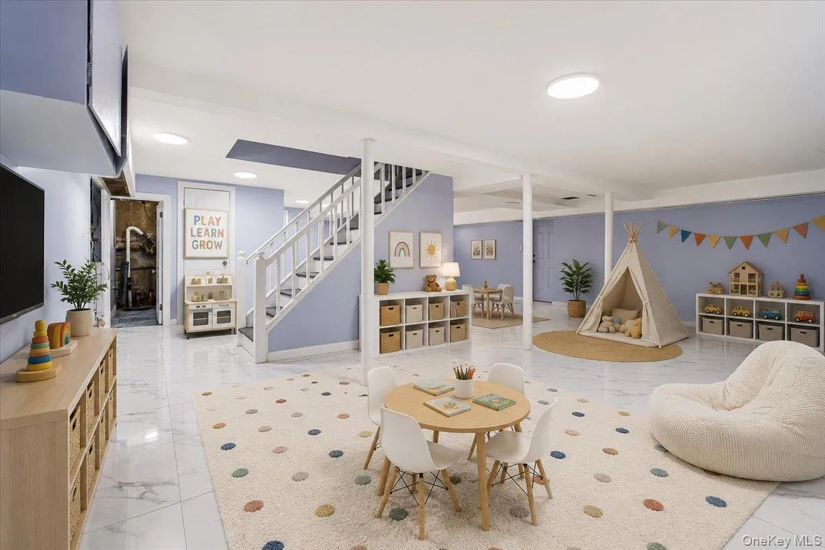 15 Astor Place, Hempstead, NY, 4 Bedrooms Bedrooms, 9 Rooms Rooms,2 BathroomsBathrooms,Residential,For Rent,Astor,0,1020404 15 Astor Place, Hempstead, NY, 4 Bedrooms Bedrooms, 9 Rooms Rooms,2 BathroomsBathrooms,Residential,For Rent,Astor,0,1020404