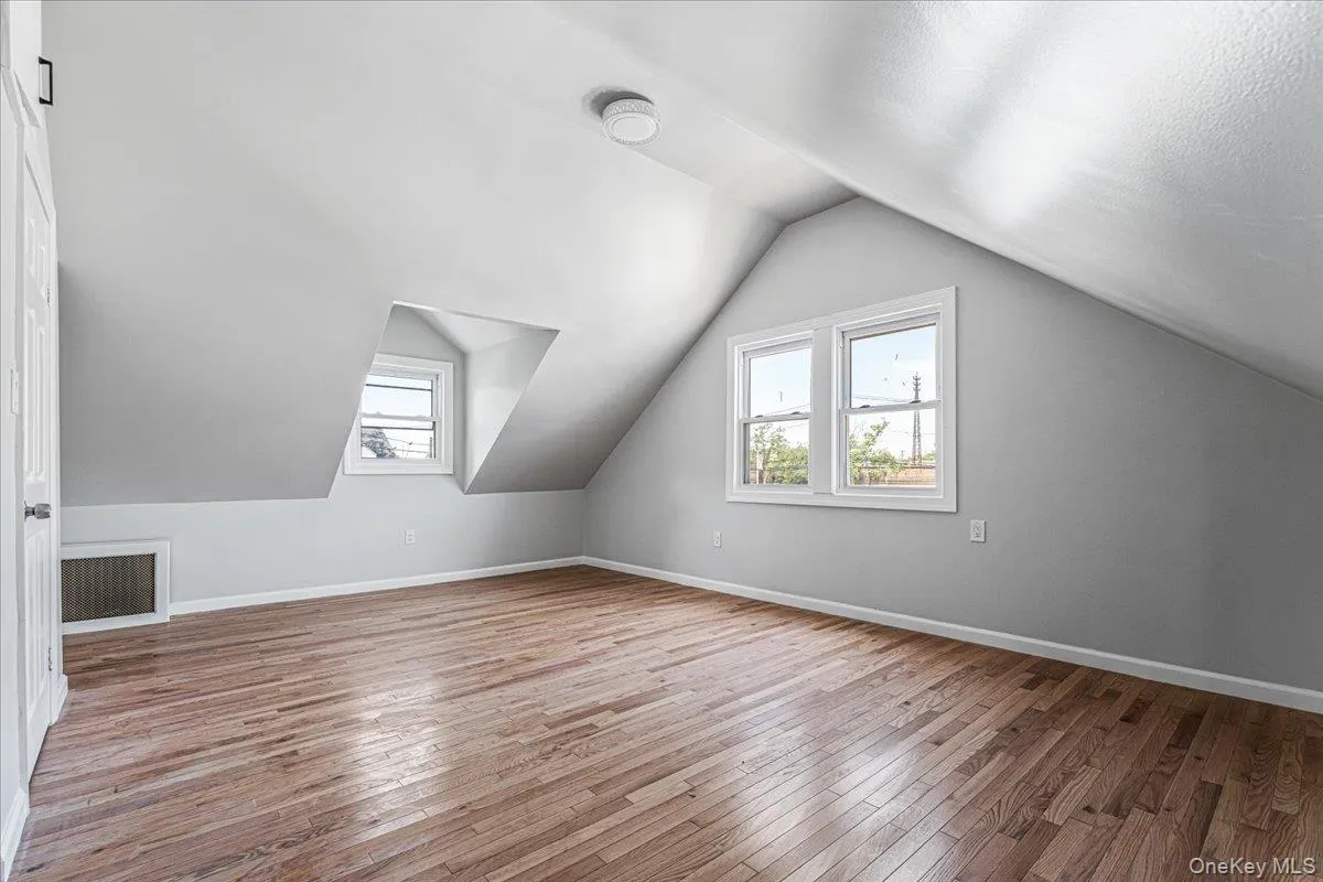 15 Astor Place, Hempstead, NY, 4 Bedrooms Bedrooms, 9 Rooms Rooms,2 BathroomsBathrooms,Residential,For Rent,Astor,0,1020404 15 Astor Place, Hempstead, NY, 4 Bedrooms Bedrooms, 9 Rooms Rooms,2 BathroomsBathrooms,Residential,For Rent,Astor,0,1020404