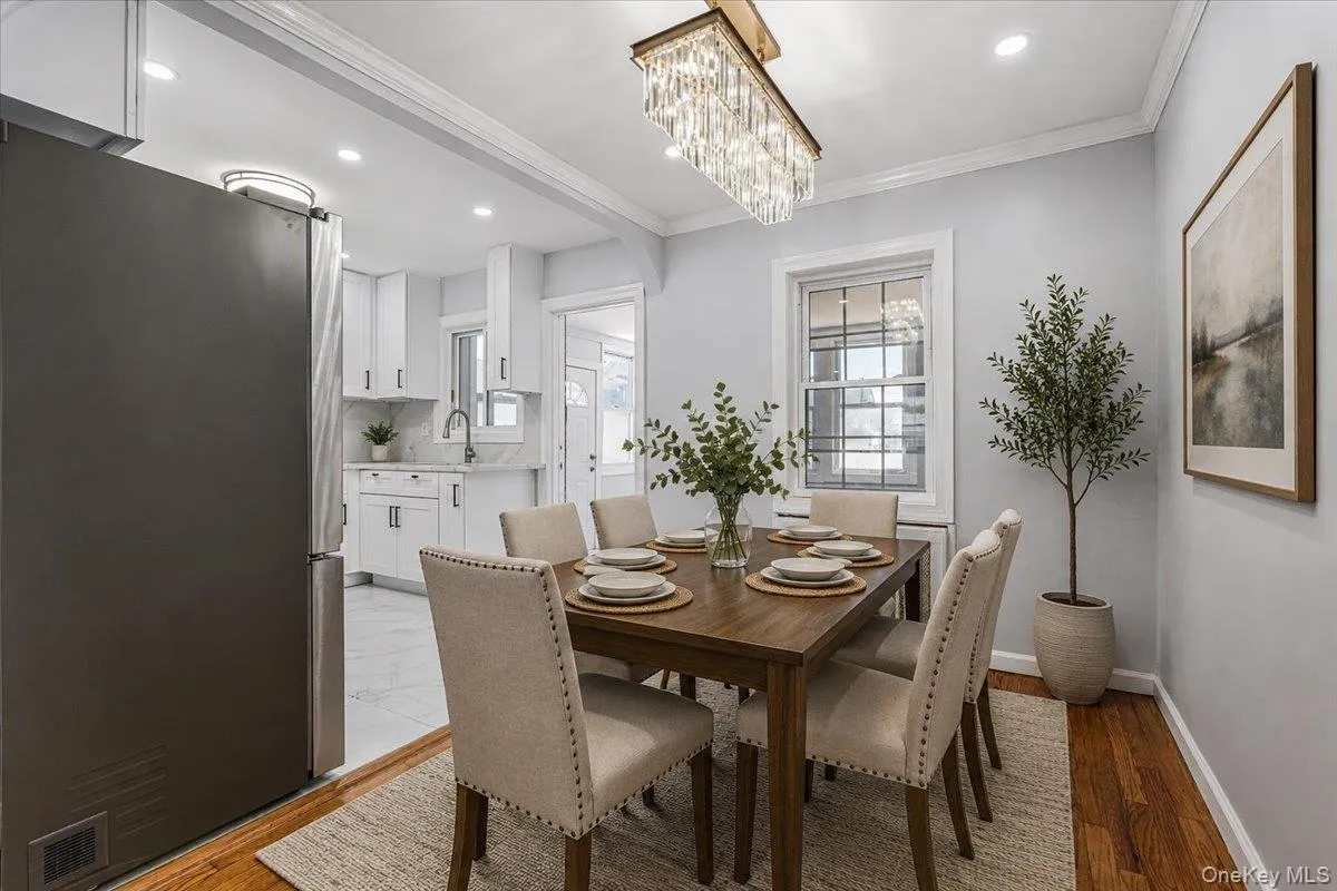 15 Astor Place, Hempstead, NY, 4 Bedrooms Bedrooms, 9 Rooms Rooms,2 BathroomsBathrooms,Residential,For Rent,Astor,0,1020404 15 Astor Place, Hempstead, NY, 4 Bedrooms Bedrooms, 9 Rooms Rooms,2 BathroomsBathrooms,Residential,For Rent,Astor,0,1020404
