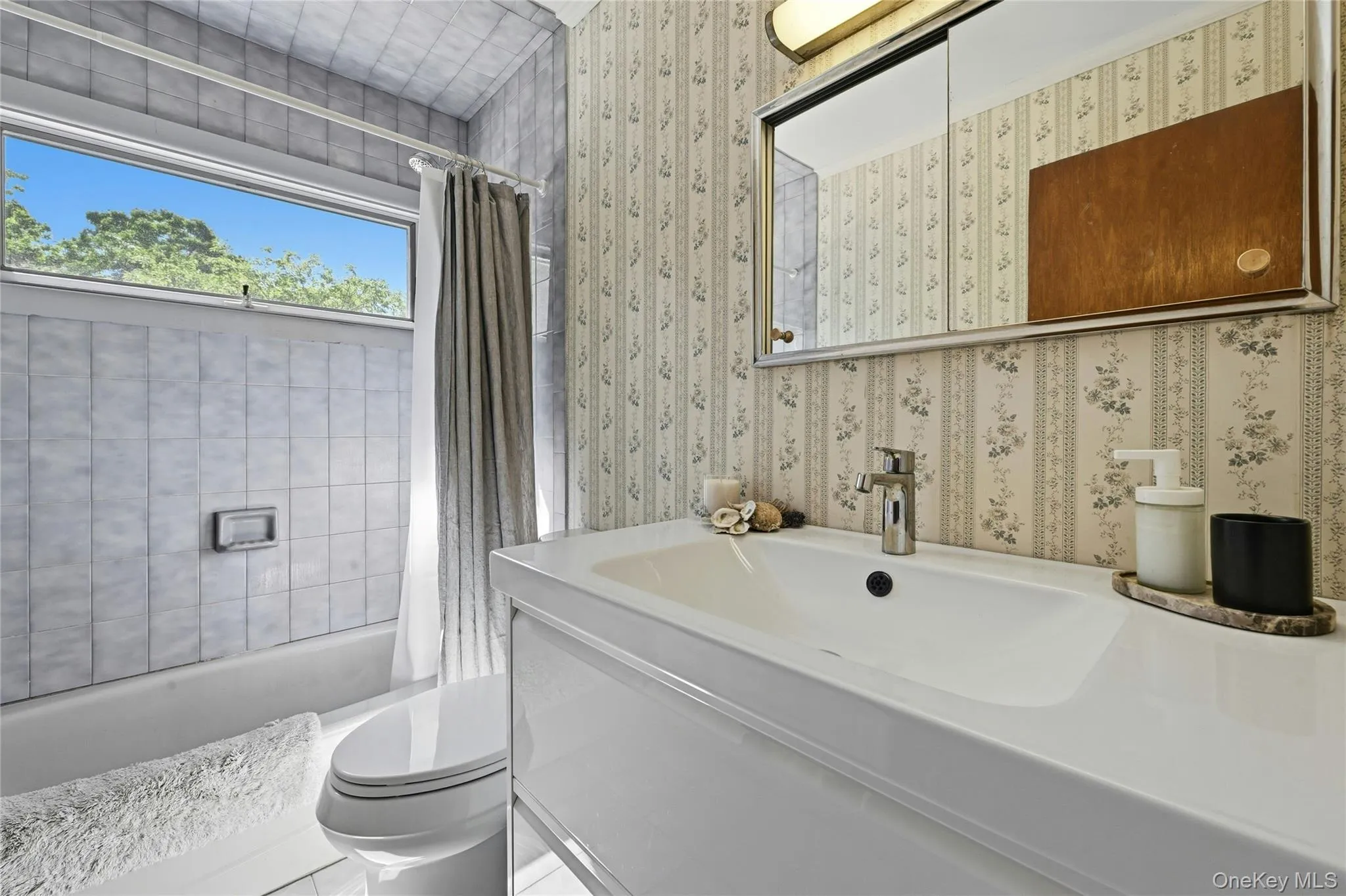 1st floor bathroom 1st floor bathroom