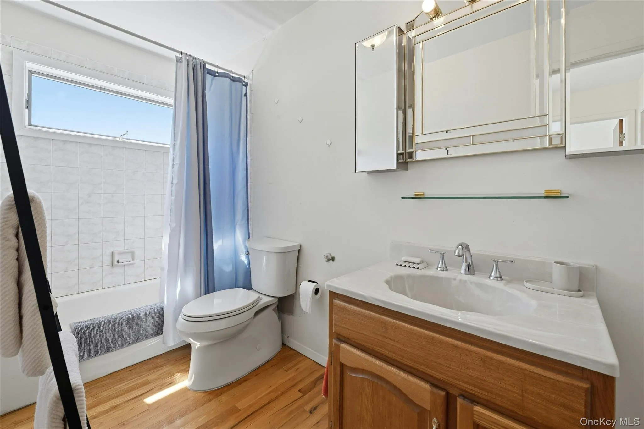 65 Lake Drive, Southold, NY, 4 Bedrooms Bedrooms, 6 Rooms Rooms,2 BathroomsBathrooms,Residential Lease,For Rent,Lake,0,1020406 65 Lake Drive, Southold, NY, 4 Bedrooms Bedrooms, 6 Rooms Rooms,2 BathroomsBathrooms,Residential Lease,For Rent,Lake,0,1020406