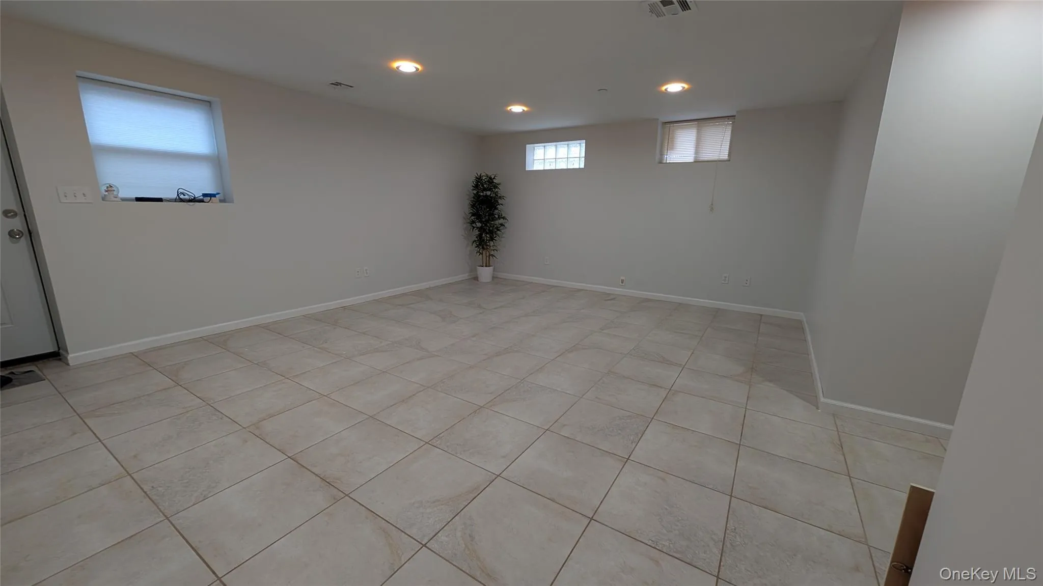 46-45 193rd Street, New York, NY, 3 Bedrooms Bedrooms, 7 Rooms Rooms,2 BathroomsBathrooms,Residential Lease,For Rent,193rd,0,1020409 46-45 193rd Street, New York, NY, 3 Bedrooms Bedrooms, 7 Rooms Rooms,2 BathroomsBathrooms,Residential Lease,For Rent,193rd,0,1020409