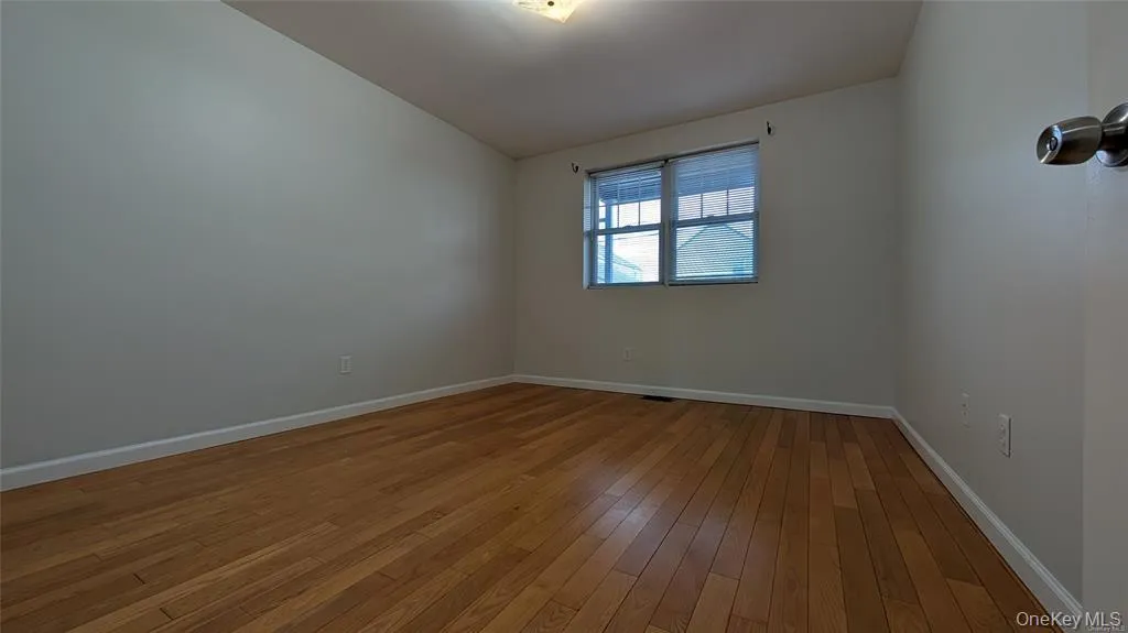46-45 193rd Street, New York, NY, 3 Bedrooms Bedrooms, 7 Rooms Rooms,2 BathroomsBathrooms,Residential Lease,For Rent,193rd,0,1020409 46-45 193rd Street, New York, NY, 3 Bedrooms Bedrooms, 7 Rooms Rooms,2 BathroomsBathrooms,Residential Lease,For Rent,193rd,0,1020409