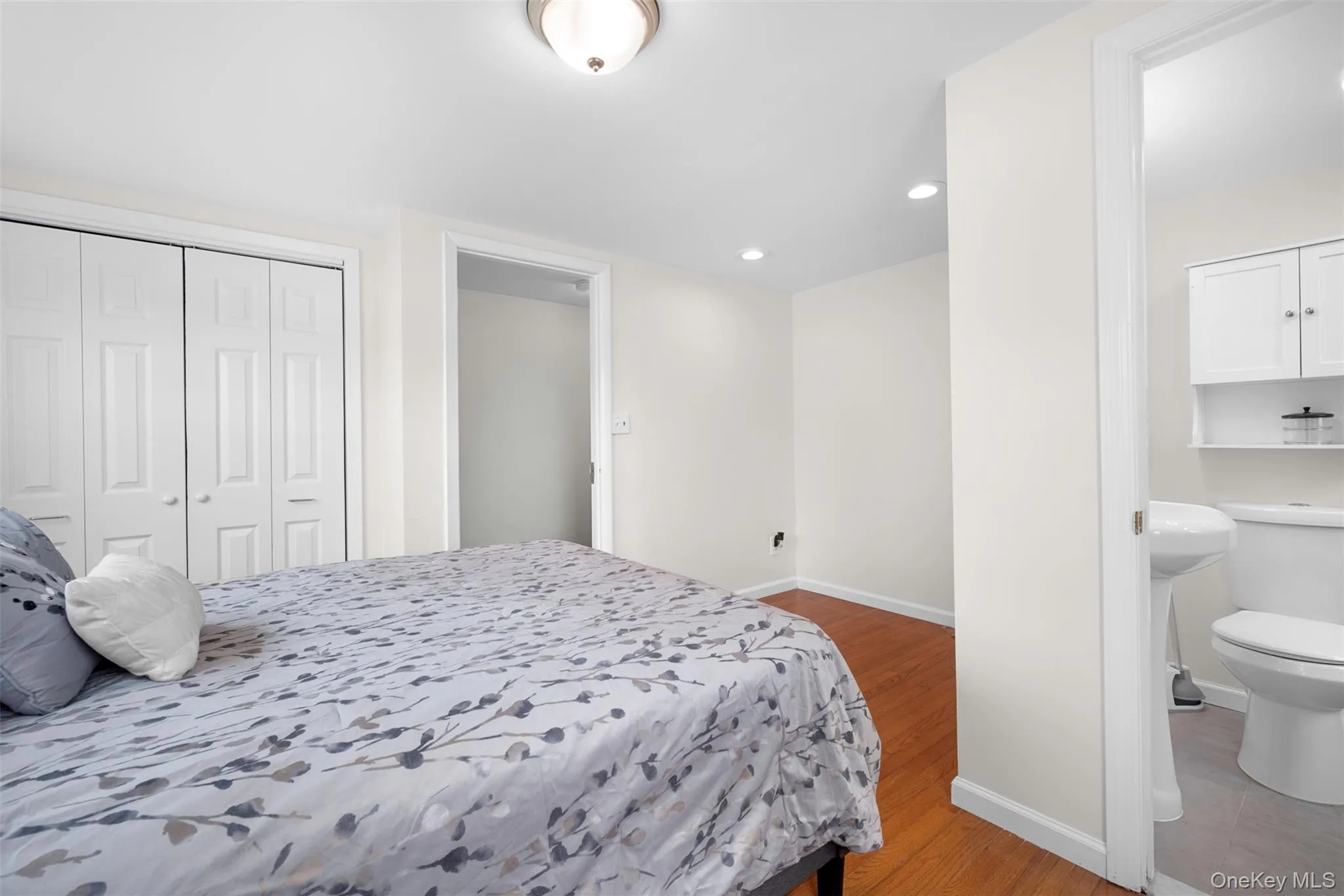 40 Martha Street, Hempstead, NY, 4 Bedrooms Bedrooms, 8 Rooms Rooms,2 BathroomsBathrooms,Residential,For Rent,Martha,0,1020410 40 Martha Street, Hempstead, NY, 4 Bedrooms Bedrooms, 8 Rooms Rooms,2 BathroomsBathrooms,Residential,For Rent,Martha,0,1020410
