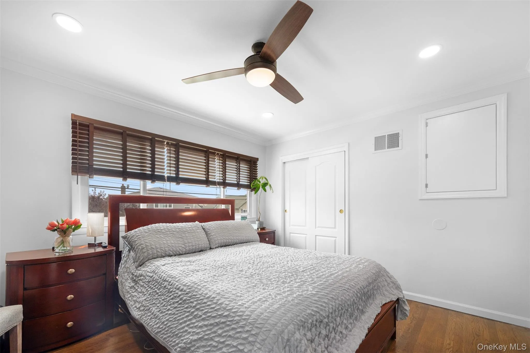 40 Martha Street, Hempstead, NY, 4 Bedrooms Bedrooms, 8 Rooms Rooms,2 BathroomsBathrooms,Residential,For Rent,Martha,0,1020410 40 Martha Street, Hempstead, NY, 4 Bedrooms Bedrooms, 8 Rooms Rooms,2 BathroomsBathrooms,Residential,For Rent,Martha,0,1020410