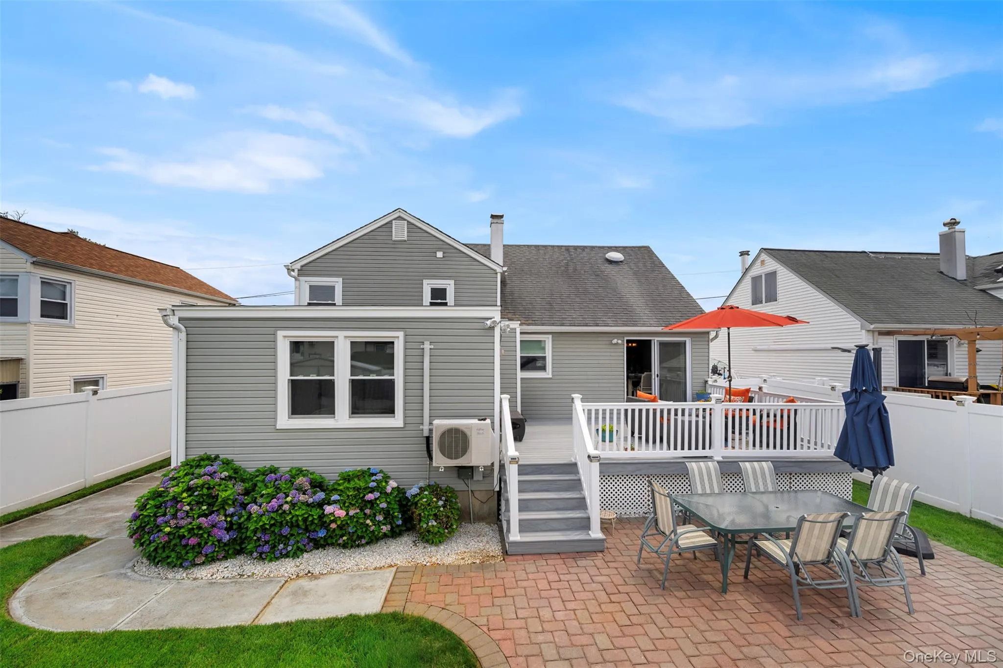 40 Martha Street, Hempstead, NY, 4 Bedrooms Bedrooms, 8 Rooms Rooms,2 BathroomsBathrooms,Residential,For Rent,Martha,0,1020410 40 Martha Street, Hempstead, NY, 4 Bedrooms Bedrooms, 8 Rooms Rooms,2 BathroomsBathrooms,Residential,For Rent,Martha,0,1020410