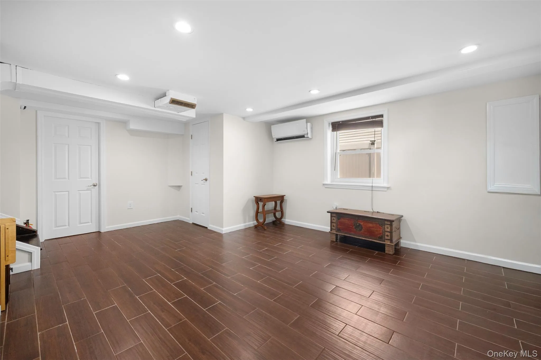 40 Martha Street, Hempstead, NY, 4 Bedrooms Bedrooms, 8 Rooms Rooms,2 BathroomsBathrooms,Residential,For Rent,Martha,0,1020410 40 Martha Street, Hempstead, NY, 4 Bedrooms Bedrooms, 8 Rooms Rooms,2 BathroomsBathrooms,Residential,For Rent,Martha,0,1020410