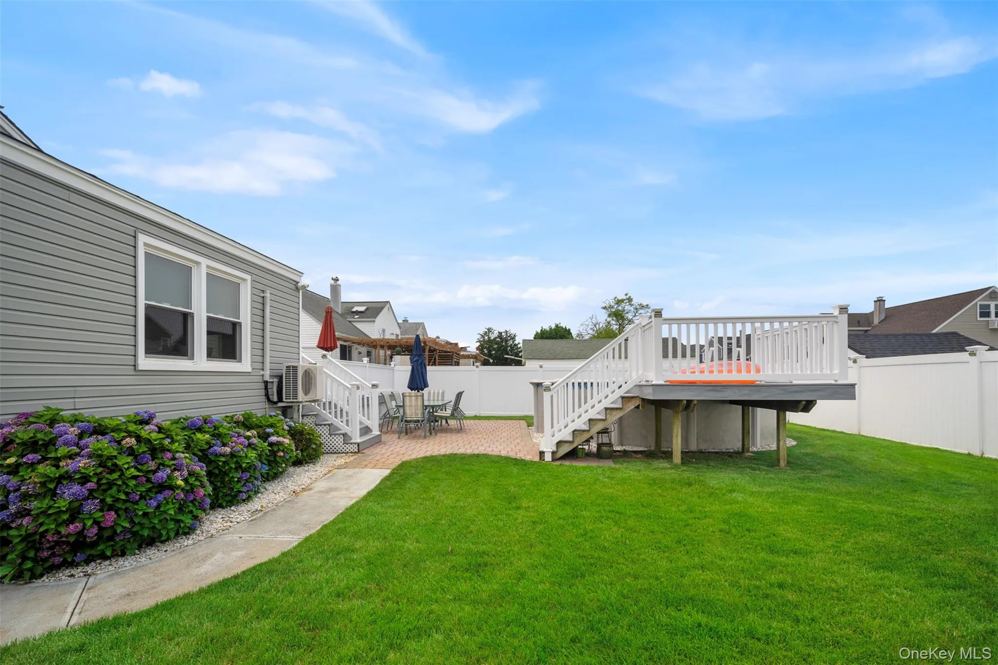 40 Martha Street, Hempstead, NY, 4 Bedrooms Bedrooms, 8 Rooms Rooms,2 BathroomsBathrooms,Residential,For Rent,Martha,0,1020410 40 Martha Street, Hempstead, NY, 4 Bedrooms Bedrooms, 8 Rooms Rooms,2 BathroomsBathrooms,Residential,For Rent,Martha,0,1020410