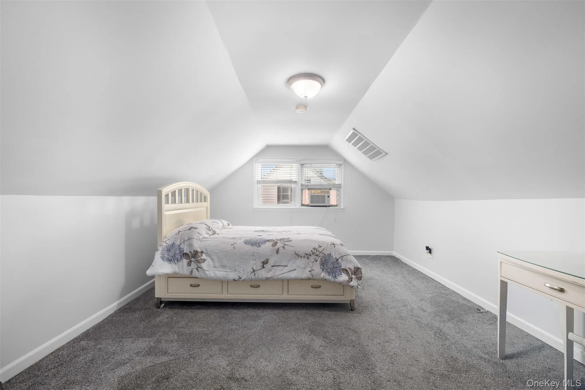 40 Martha Street, Hempstead, NY, 4 Bedrooms Bedrooms, 8 Rooms Rooms,2 BathroomsBathrooms,Residential,For Rent,Martha,0,1020410 40 Martha Street, Hempstead, NY, 4 Bedrooms Bedrooms, 8 Rooms Rooms,2 BathroomsBathrooms,Residential,For Rent,Martha,0,1020410