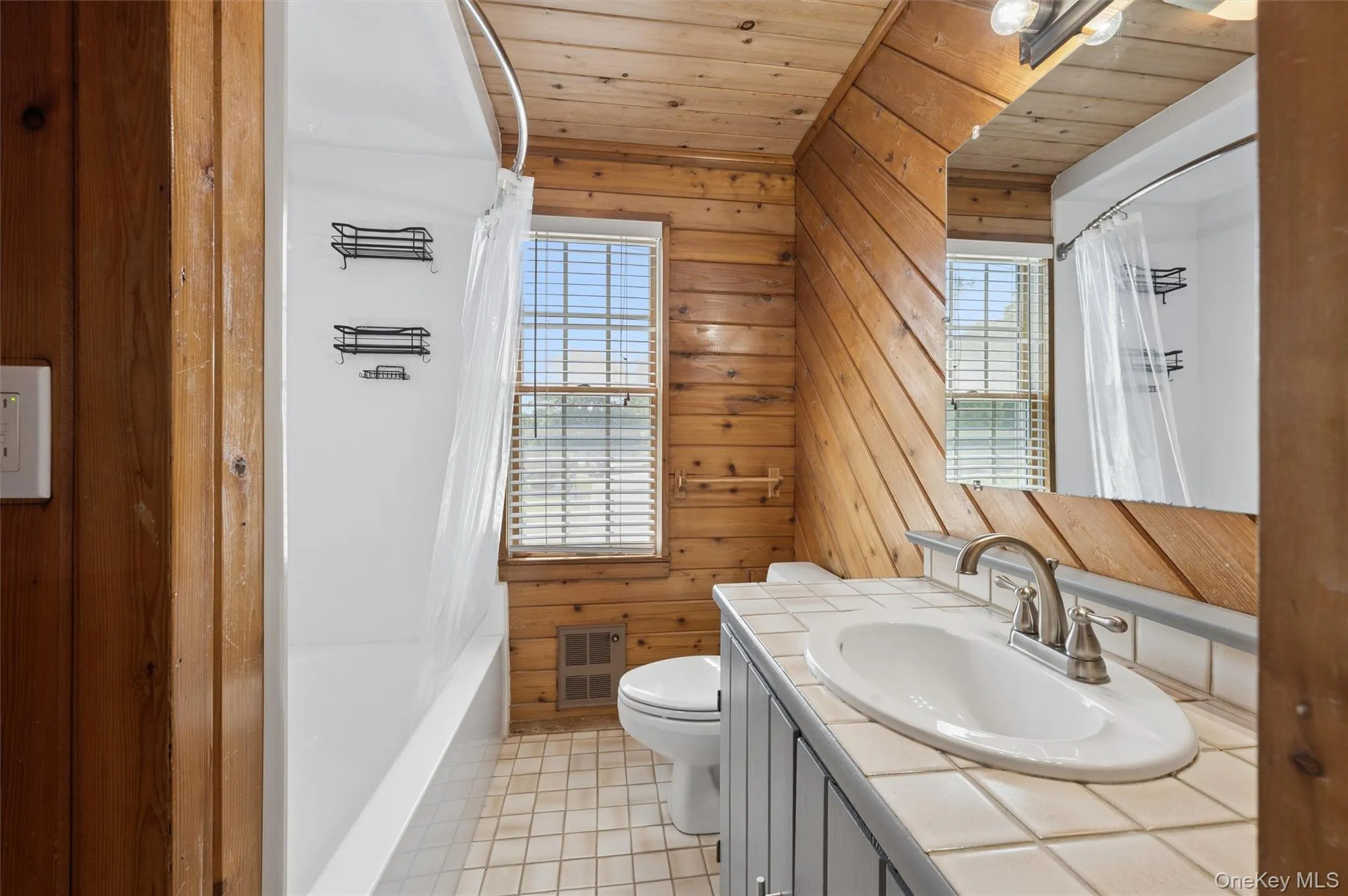 138 Hallock Street, Riverhead, NY, 4 Bedrooms Bedrooms, 9 Rooms Rooms,3 BathroomsBathrooms,Residential,For Rent,Hallock,0,1020411 138 Hallock Street, Riverhead, NY, 4 Bedrooms Bedrooms, 9 Rooms Rooms,3 BathroomsBathrooms,Residential,For Rent,Hallock,0,1020411