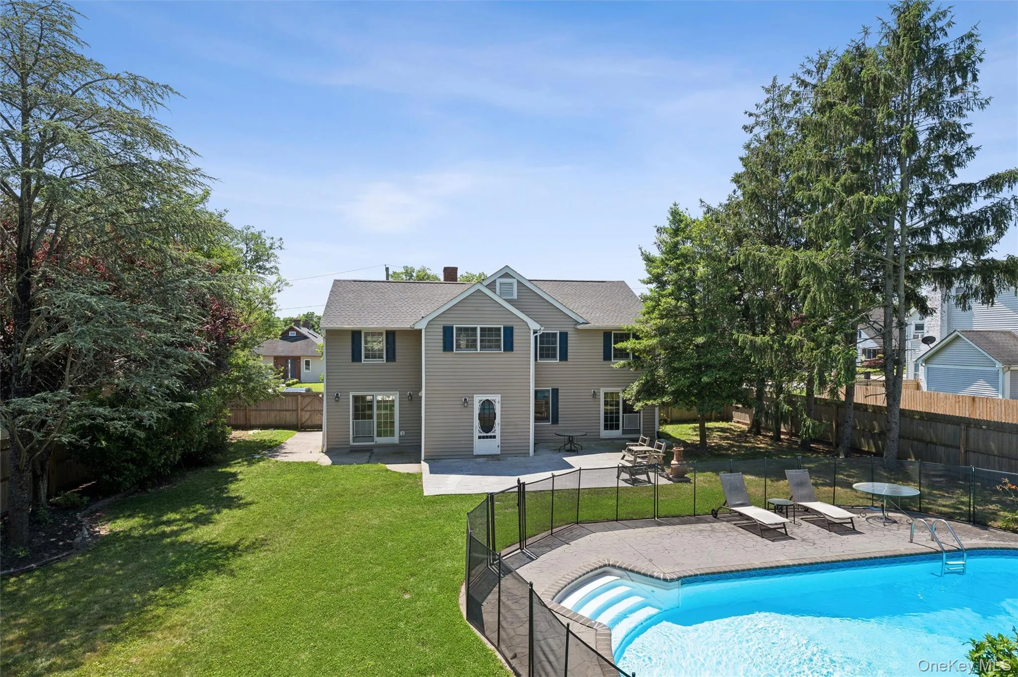 138 Hallock Street, Riverhead, NY, 4 Bedrooms Bedrooms, 9 Rooms Rooms,3 BathroomsBathrooms,Residential,For Rent,Hallock,0,1020411 138 Hallock Street, Riverhead, NY, 4 Bedrooms Bedrooms, 9 Rooms Rooms,3 BathroomsBathrooms,Residential,For Rent,Hallock,0,1020411