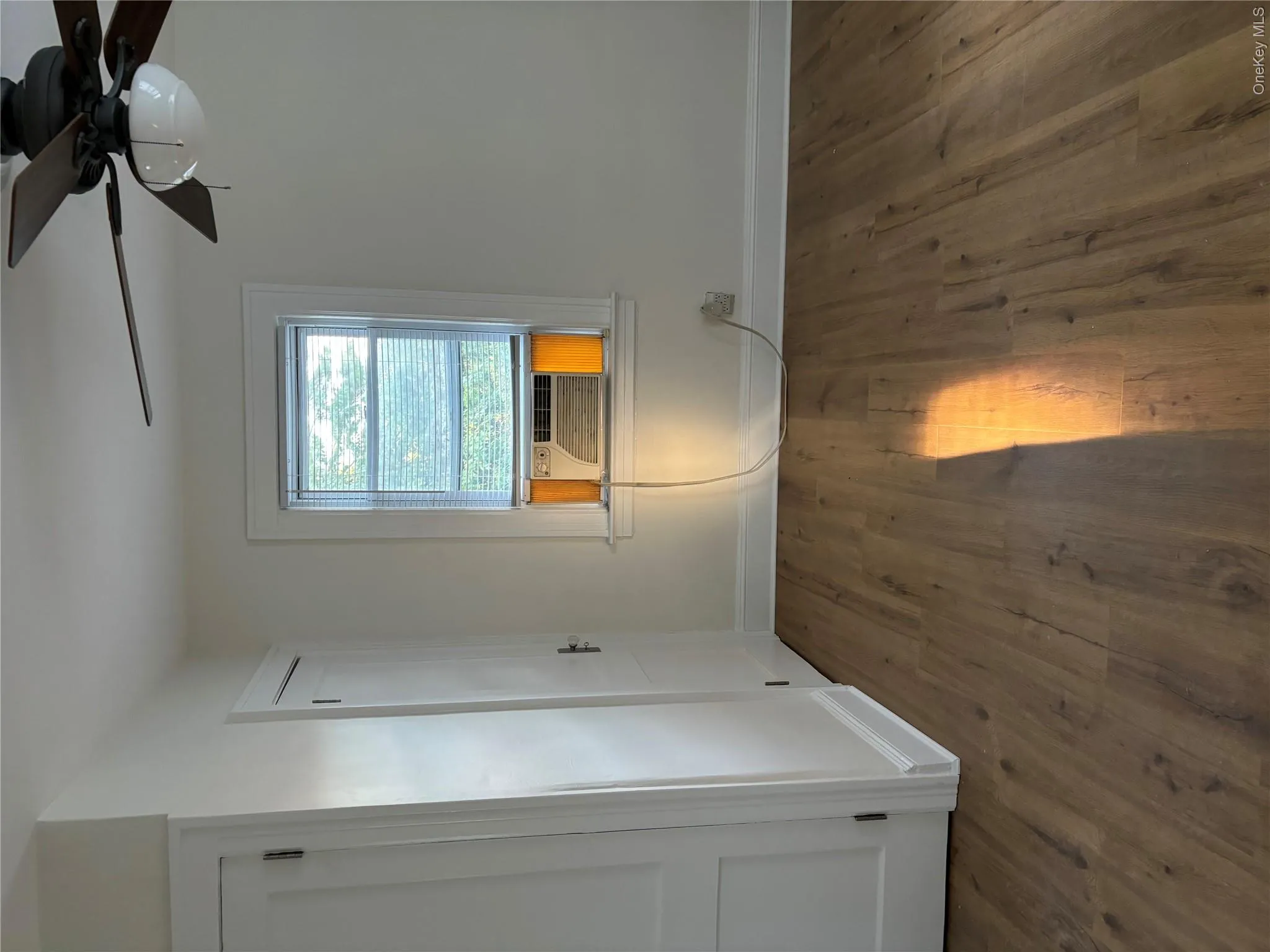 181 Violet Avenue, Hempstead, NY, 1 Bedroom Bedrooms, 4 Rooms Rooms,1 BathroomBathrooms,Residential Lease,For Rent,Violet,0,1020412 181 Violet Avenue, Hempstead, NY, 1 Bedroom Bedrooms, 4 Rooms Rooms,1 BathroomBathrooms,Residential Lease,For Rent,Violet,0,1020412