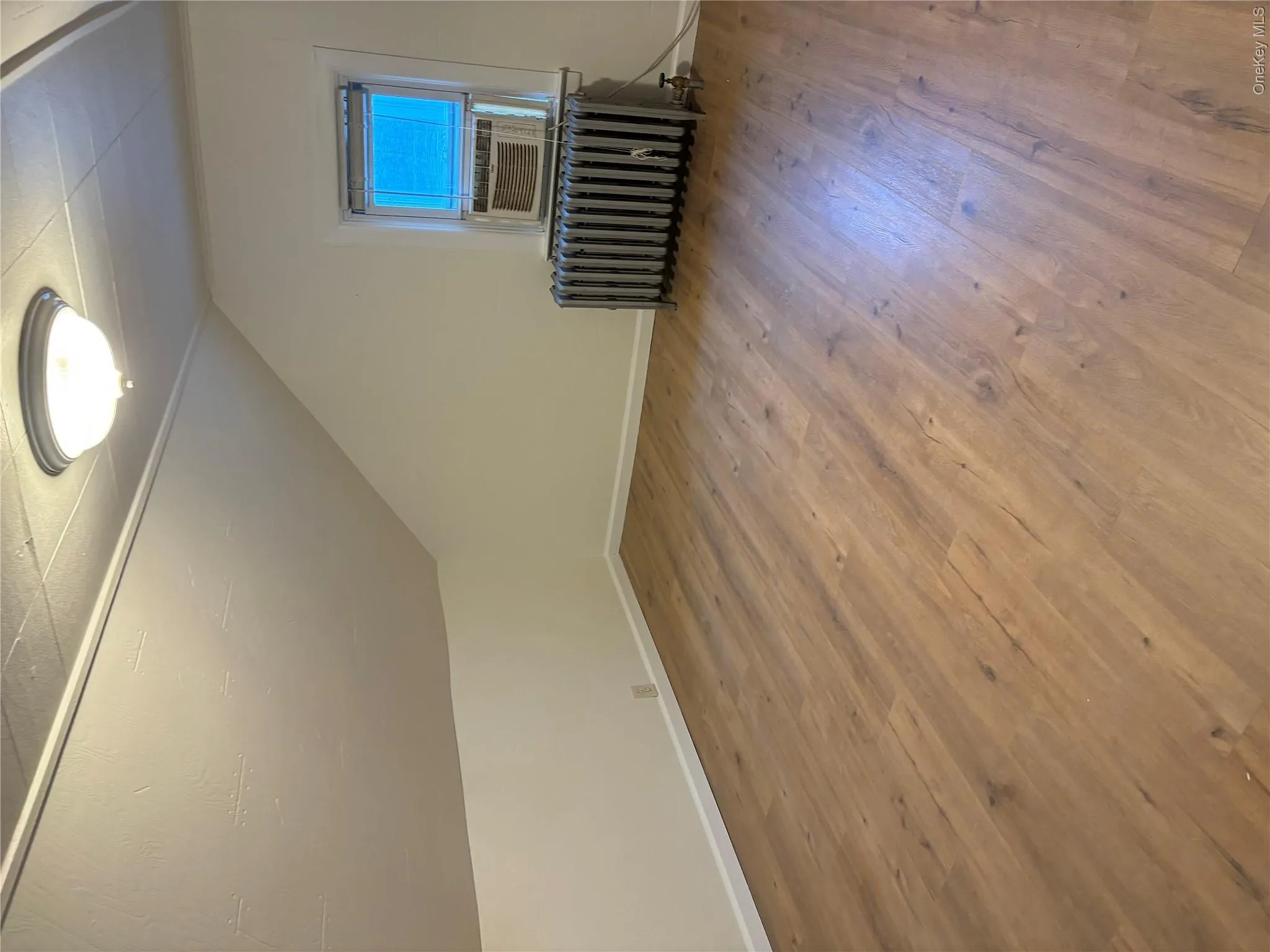 181 Violet Avenue, Hempstead, NY, 1 Bedroom Bedrooms, 4 Rooms Rooms,1 BathroomBathrooms,Residential Lease,For Rent,Violet,0,1020412 181 Violet Avenue, Hempstead, NY, 1 Bedroom Bedrooms, 4 Rooms Rooms,1 BathroomBathrooms,Residential Lease,For Rent,Violet,0,1020412