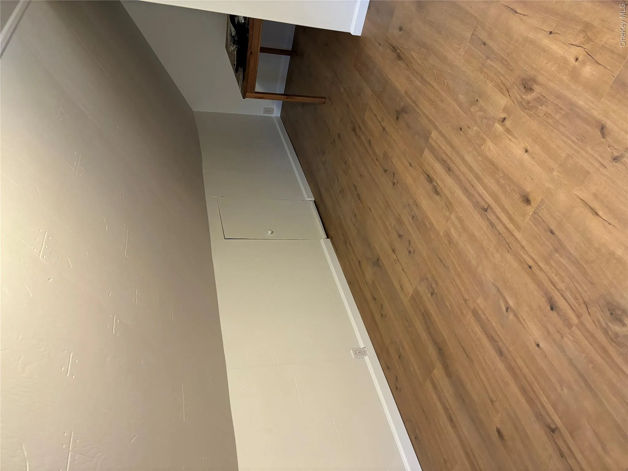 181 Violet Avenue, Hempstead, NY, 1 Bedroom Bedrooms, 4 Rooms Rooms,1 BathroomBathrooms,Residential Lease,For Rent,Violet,0,1020412 181 Violet Avenue, Hempstead, NY, 1 Bedroom Bedrooms, 4 Rooms Rooms,1 BathroomBathrooms,Residential Lease,For Rent,Violet,0,1020412