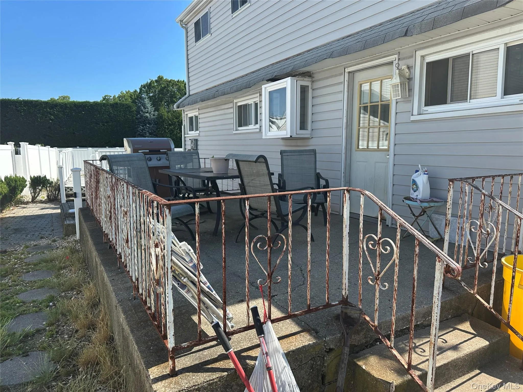 4 Rosemary Drive, Oyster Bay, NY, 4 Bedrooms Bedrooms, 10 Rooms Rooms,2 BathroomsBathrooms,Residential,For Rent,Rosemary,0,1020414 4 Rosemary Drive, Oyster Bay, NY, 4 Bedrooms Bedrooms, 10 Rooms Rooms,2 BathroomsBathrooms,Residential,For Rent,Rosemary,0,1020414