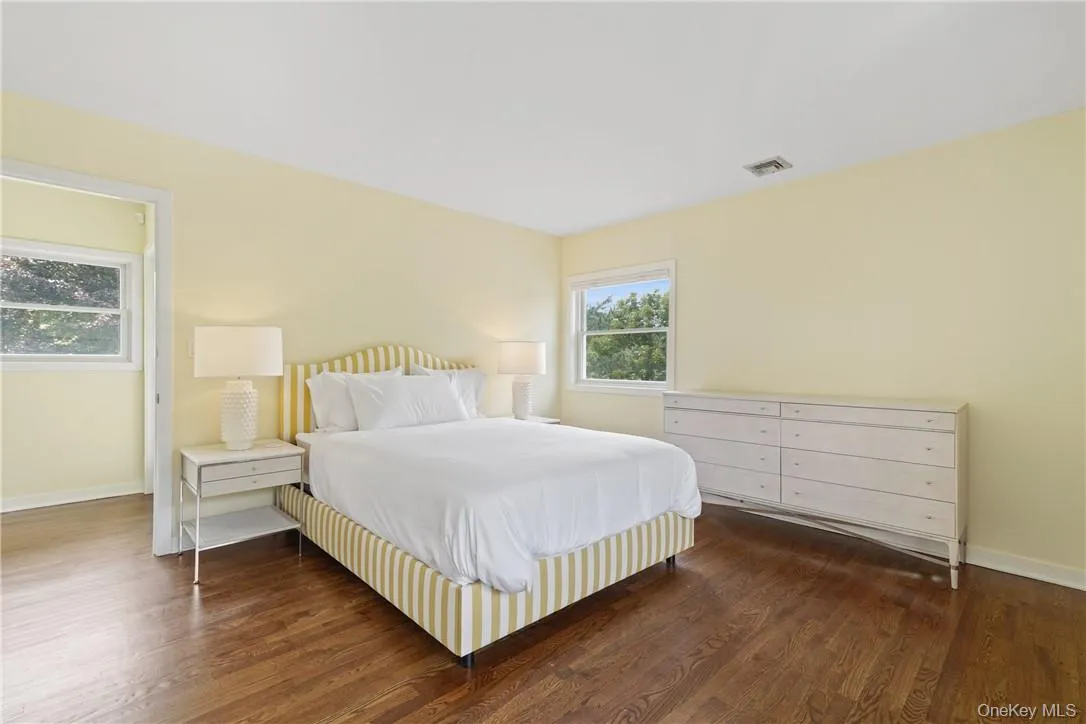 Guest Bedroom Suite Guest Bedroom Suite