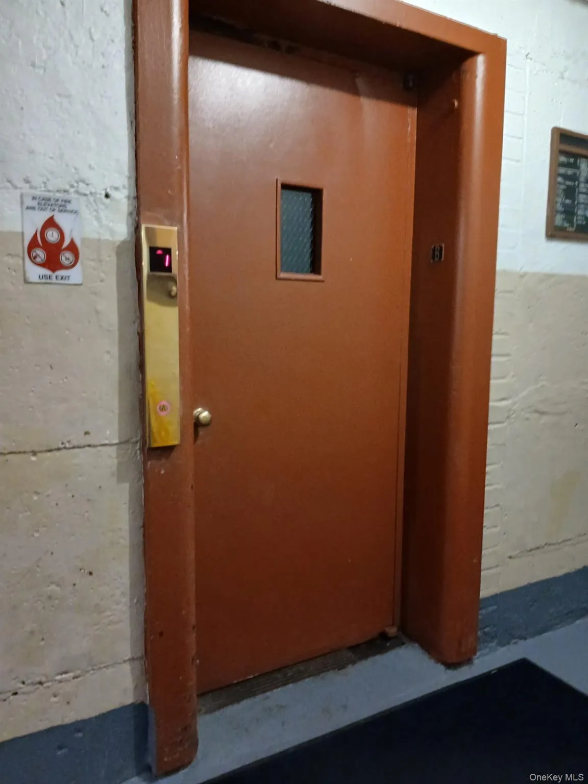Elevator door Elevator door