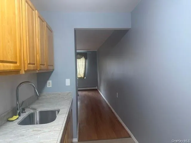 1698 Park Place, New York, NY, 3 Rooms Rooms,1 BathroomBathrooms,Residential Lease,For Rent,Park,0,1020418 1698 Park Place, New York, NY, 3 Rooms Rooms,1 BathroomBathrooms,Residential Lease,For Rent,Park,0,1020418