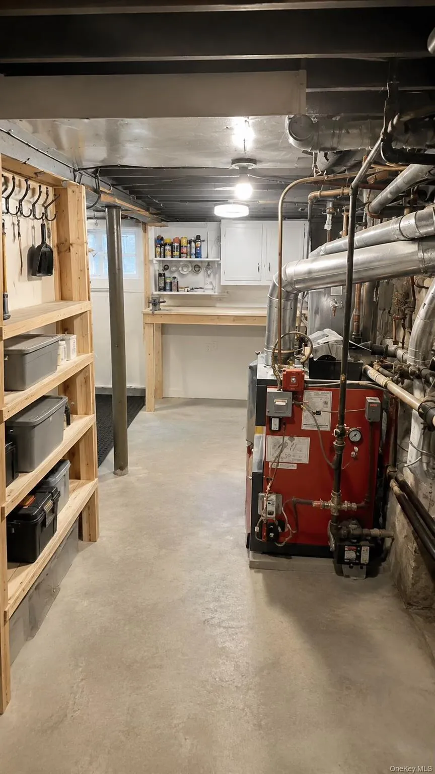 172-39 83rd Avenue, New York, NY, 3 Bedrooms Bedrooms, 5 Rooms Rooms,2 BathroomsBathrooms,Residential,For Rent,83rd,0,1020419 172-39 83rd Avenue, New York, NY, 3 Bedrooms Bedrooms, 5 Rooms Rooms,2 BathroomsBathrooms,Residential,For Rent,83rd,0,1020419