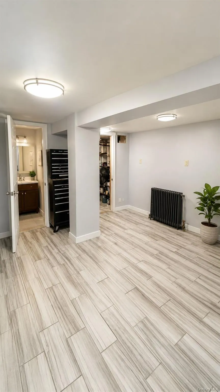 172-39 83rd Avenue, New York, NY, 3 Bedrooms Bedrooms, 5 Rooms Rooms,2 BathroomsBathrooms,Residential,For Rent,83rd,0,1020419 172-39 83rd Avenue, New York, NY, 3 Bedrooms Bedrooms, 5 Rooms Rooms,2 BathroomsBathrooms,Residential,For Rent,83rd,0,1020419