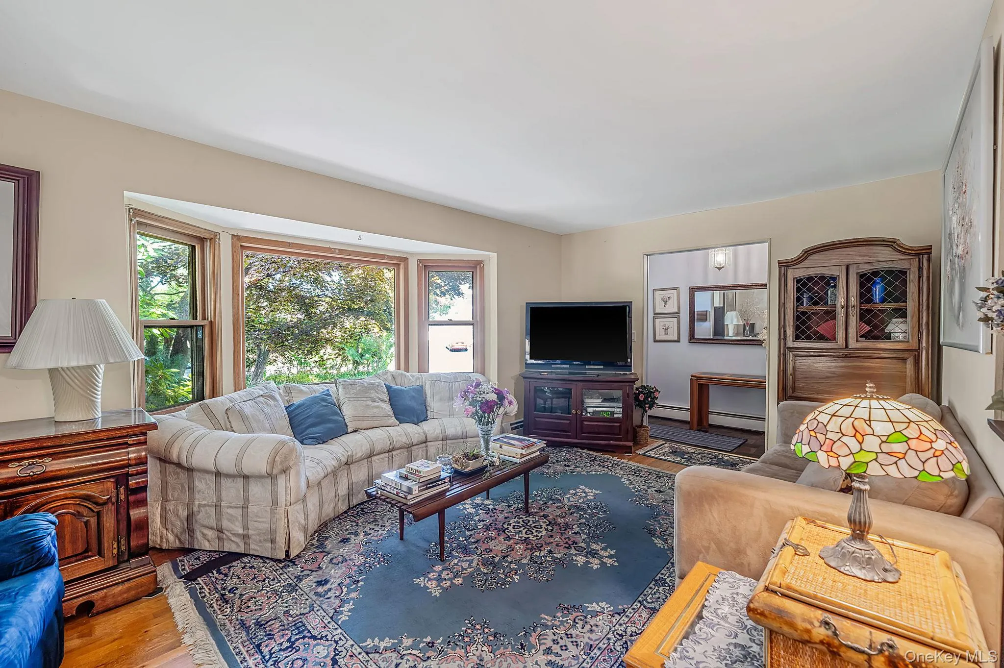 376 Moriches Road, Smithtown, NY, 3 Bedrooms Bedrooms, 7 Rooms Rooms,2 BathroomsBathrooms,Residential,For Rent,Moriches,0,1020426 376 Moriches Road, Smithtown, NY, 3 Bedrooms Bedrooms, 7 Rooms Rooms,2 BathroomsBathrooms,Residential,For Rent,Moriches,0,1020426