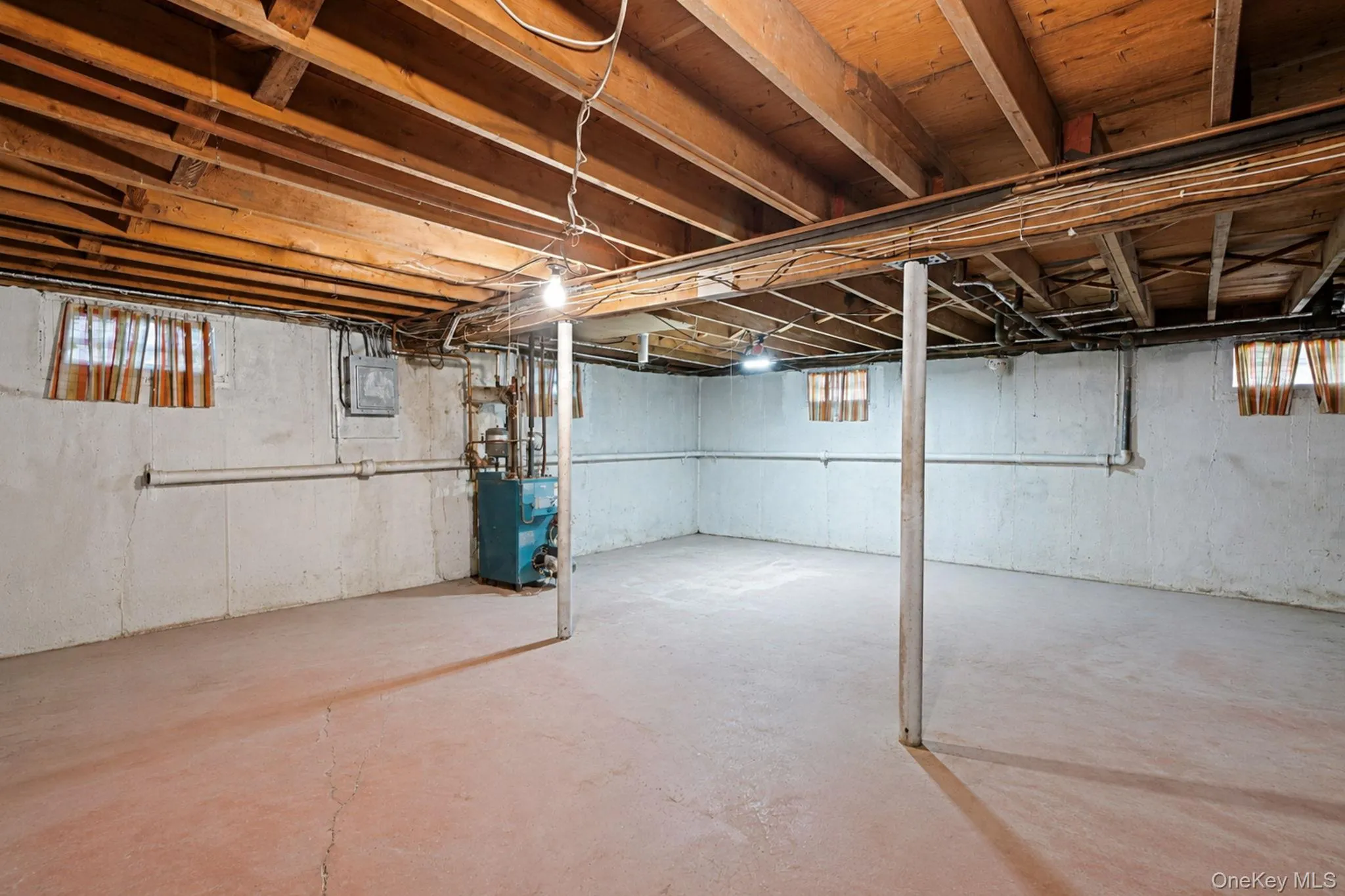 376 Moriches Road, Smithtown, NY, 3 Bedrooms Bedrooms, 7 Rooms Rooms,2 BathroomsBathrooms,Residential,For Rent,Moriches,0,1020426 376 Moriches Road, Smithtown, NY, 3 Bedrooms Bedrooms, 7 Rooms Rooms,2 BathroomsBathrooms,Residential,For Rent,Moriches,0,1020426