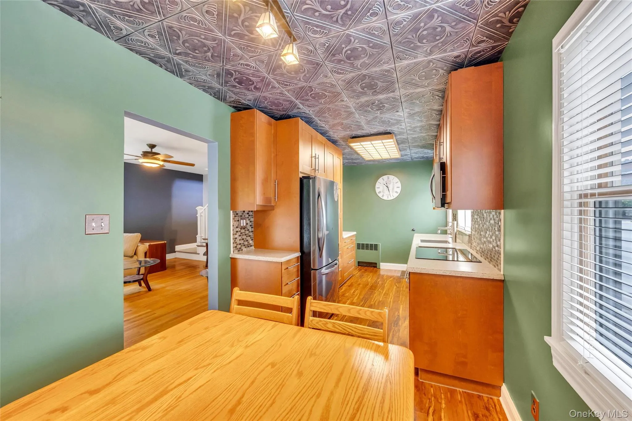 2518 Harvey Avenue, Hempstead, NY, 3 Bedrooms Bedrooms, 7 Rooms Rooms,2 BathroomsBathrooms,Residential,For Rent,Harvey,0,1020439 2518 Harvey Avenue, Hempstead, NY, 3 Bedrooms Bedrooms, 7 Rooms Rooms,2 BathroomsBathrooms,Residential,For Rent,Harvey,0,1020439