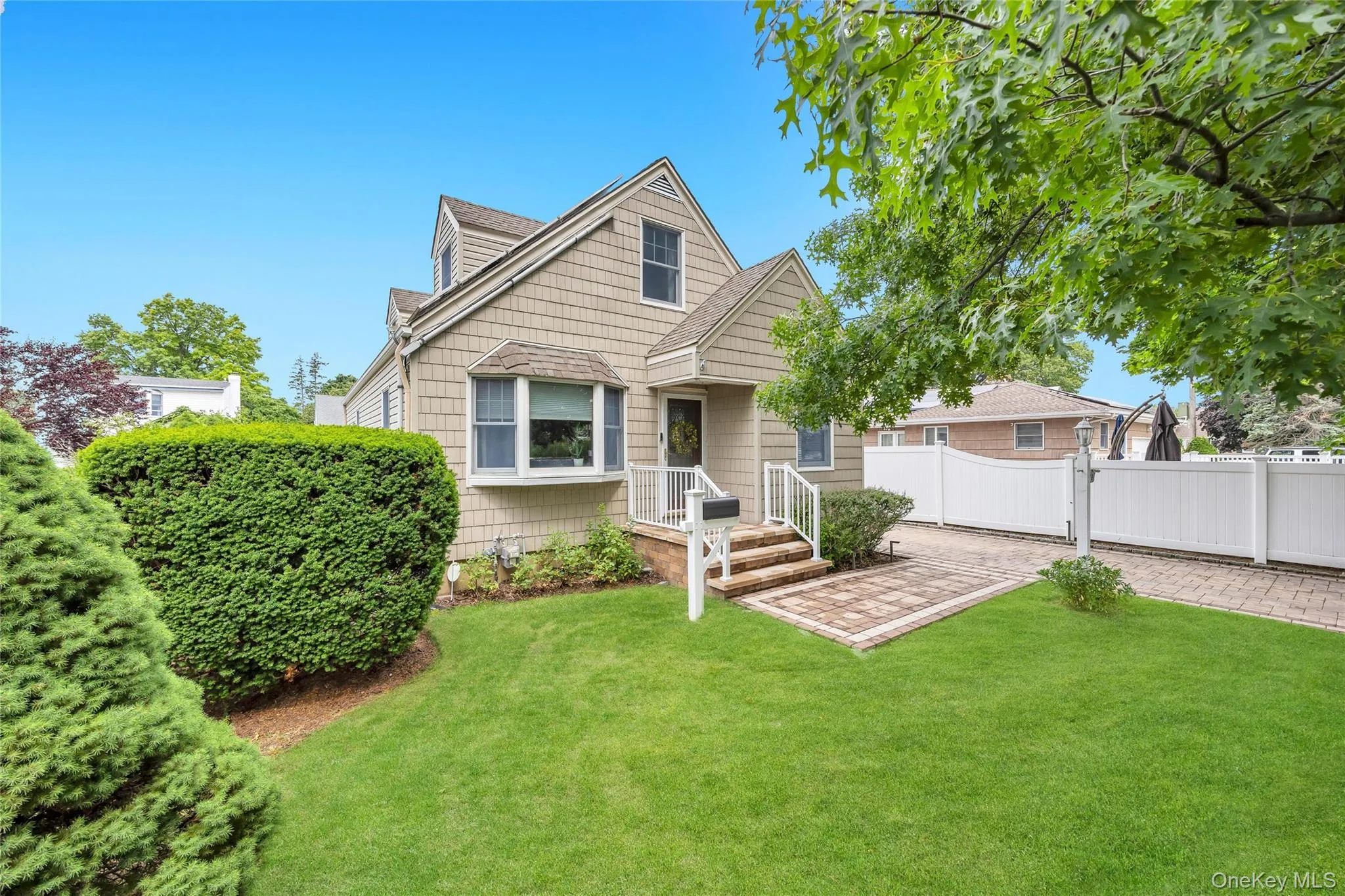2518 Harvey Avenue, Hempstead, NY, 3 Bedrooms Bedrooms, 7 Rooms Rooms,2 BathroomsBathrooms,Residential,For Rent,Harvey,0,1020439 2518 Harvey Avenue, Hempstead, NY, 3 Bedrooms Bedrooms, 7 Rooms Rooms,2 BathroomsBathrooms,Residential,For Rent,Harvey,0,1020439