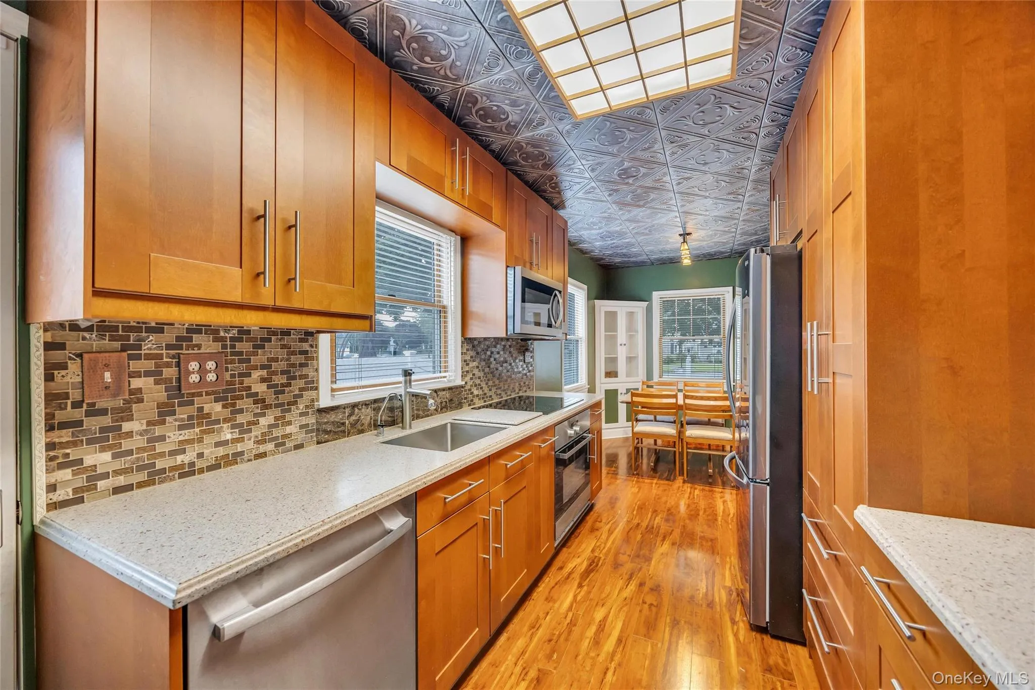 2518 Harvey Avenue, Hempstead, NY, 3 Bedrooms Bedrooms, 7 Rooms Rooms,2 BathroomsBathrooms,Residential,For Rent,Harvey,0,1020439 2518 Harvey Avenue, Hempstead, NY, 3 Bedrooms Bedrooms, 7 Rooms Rooms,2 BathroomsBathrooms,Residential,For Rent,Harvey,0,1020439
