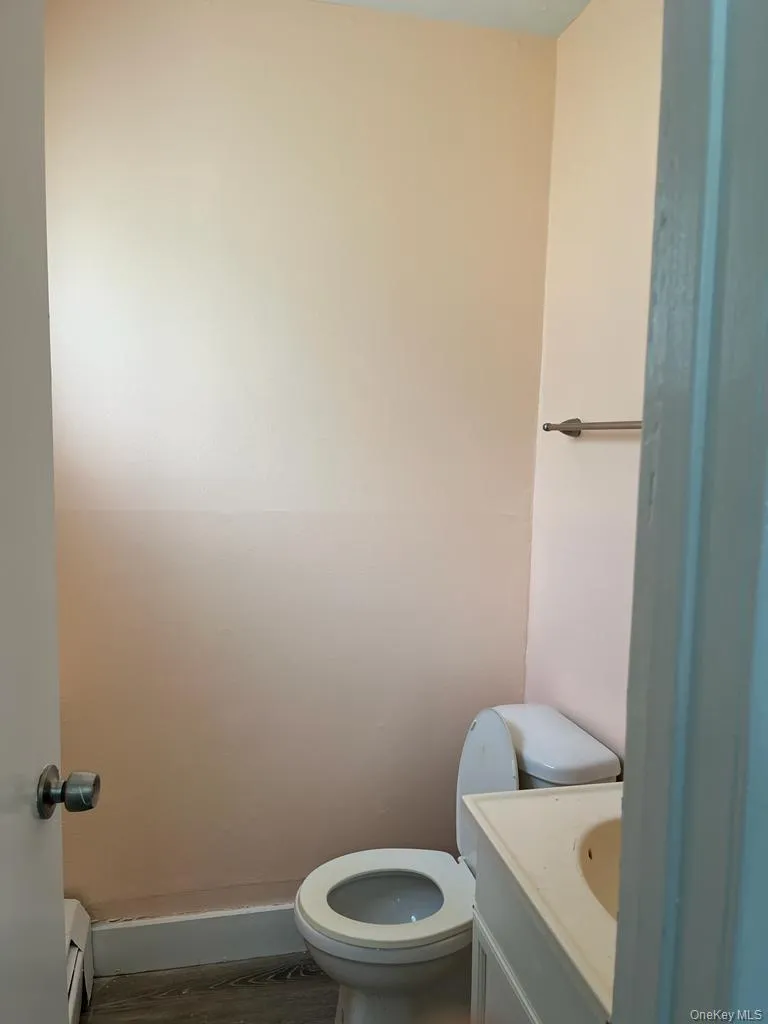 30 Tanager Road, Monroe, NY, 2 Bedrooms Bedrooms, 4 Rooms Rooms,1 BathroomBathrooms,Residential Lease,For Rent,Tanager,0,1020443 30 Tanager Road, Monroe, NY, 2 Bedrooms Bedrooms, 4 Rooms Rooms,1 BathroomBathrooms,Residential Lease,For Rent,Tanager,0,1020443