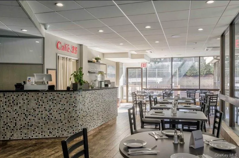 1 Bay Club Drive, New York, NY, 1 Bedroom Bedrooms, 3 Rooms Rooms,1 BathroomBathrooms,Residential Lease,For Rent,Bay Club,0,1020450 1 Bay Club Drive, New York, NY, 1 Bedroom Bedrooms, 3 Rooms Rooms,1 BathroomBathrooms,Residential Lease,For Rent,Bay Club,0,1020450