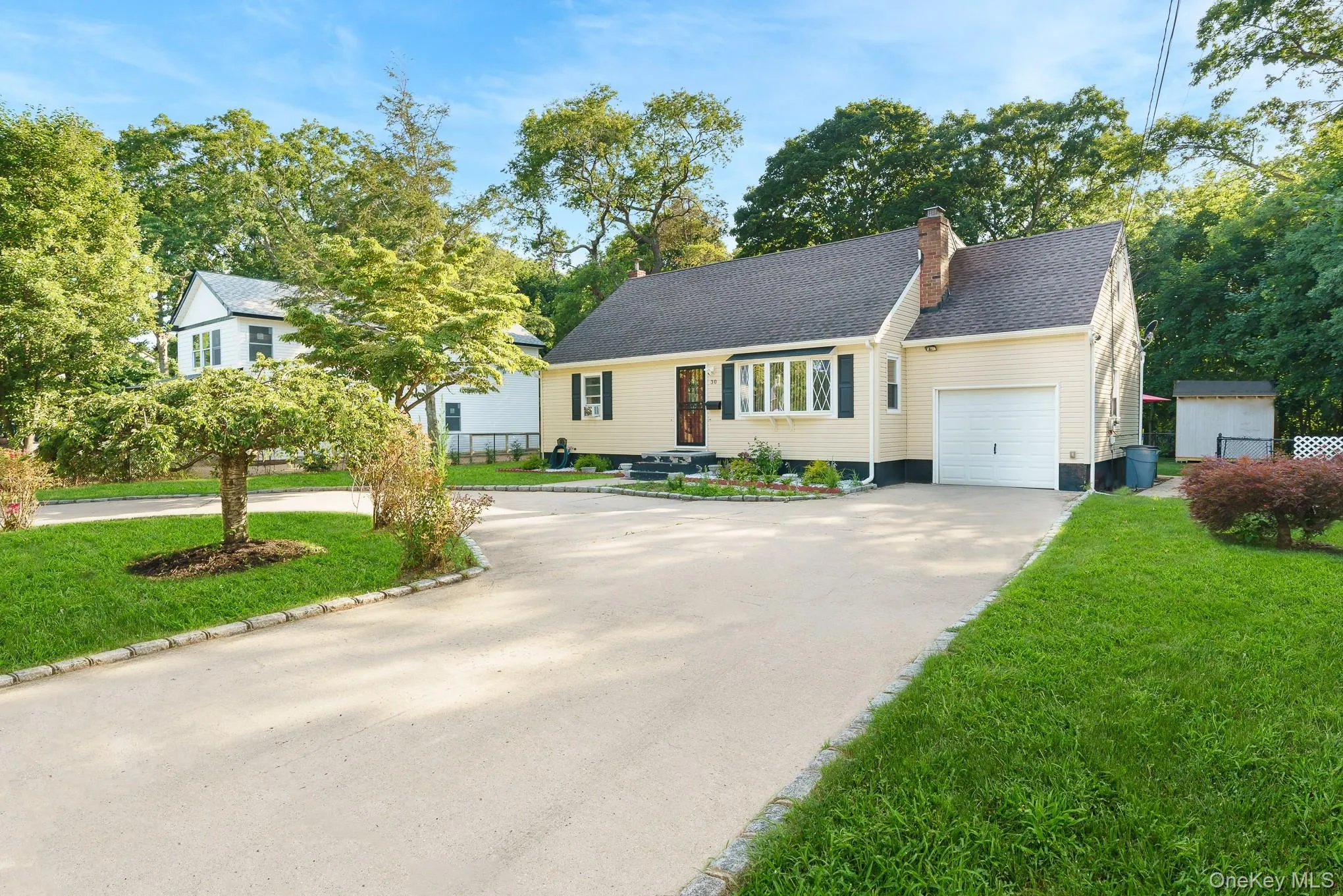 30 Dow Street, Islip, NY, 4 Bedrooms Bedrooms, 10 Rooms Rooms,3 BathroomsBathrooms,Residential,For Rent,Dow,0,1020455 30 Dow Street, Islip, NY, 4 Bedrooms Bedrooms, 10 Rooms Rooms,3 BathroomsBathrooms,Residential,For Rent,Dow,0,1020455